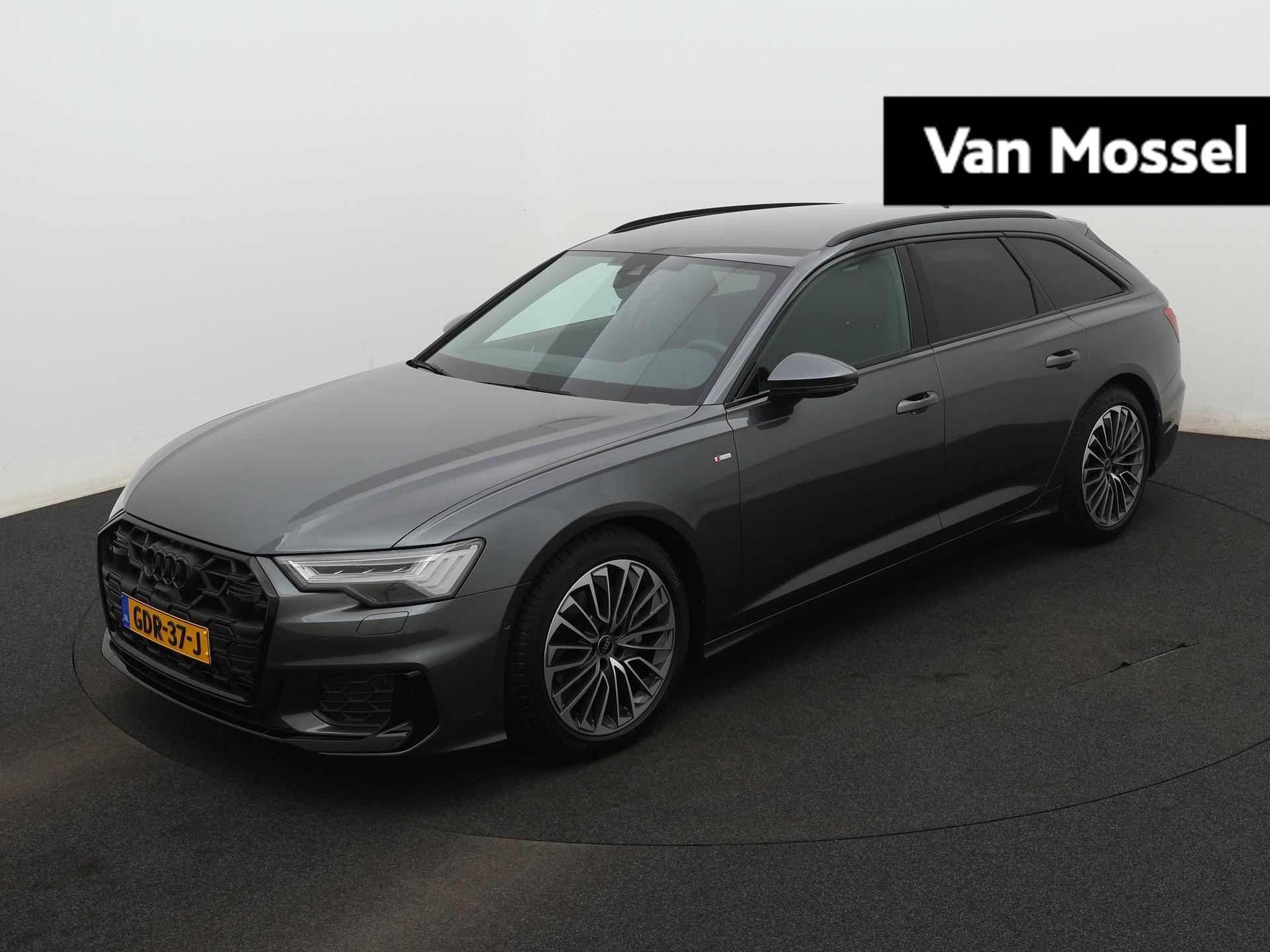 Audi A6 Avant 40 TFSI S edition Competition 204 PK | Beschikbaar vanaf medio januari 2025 |