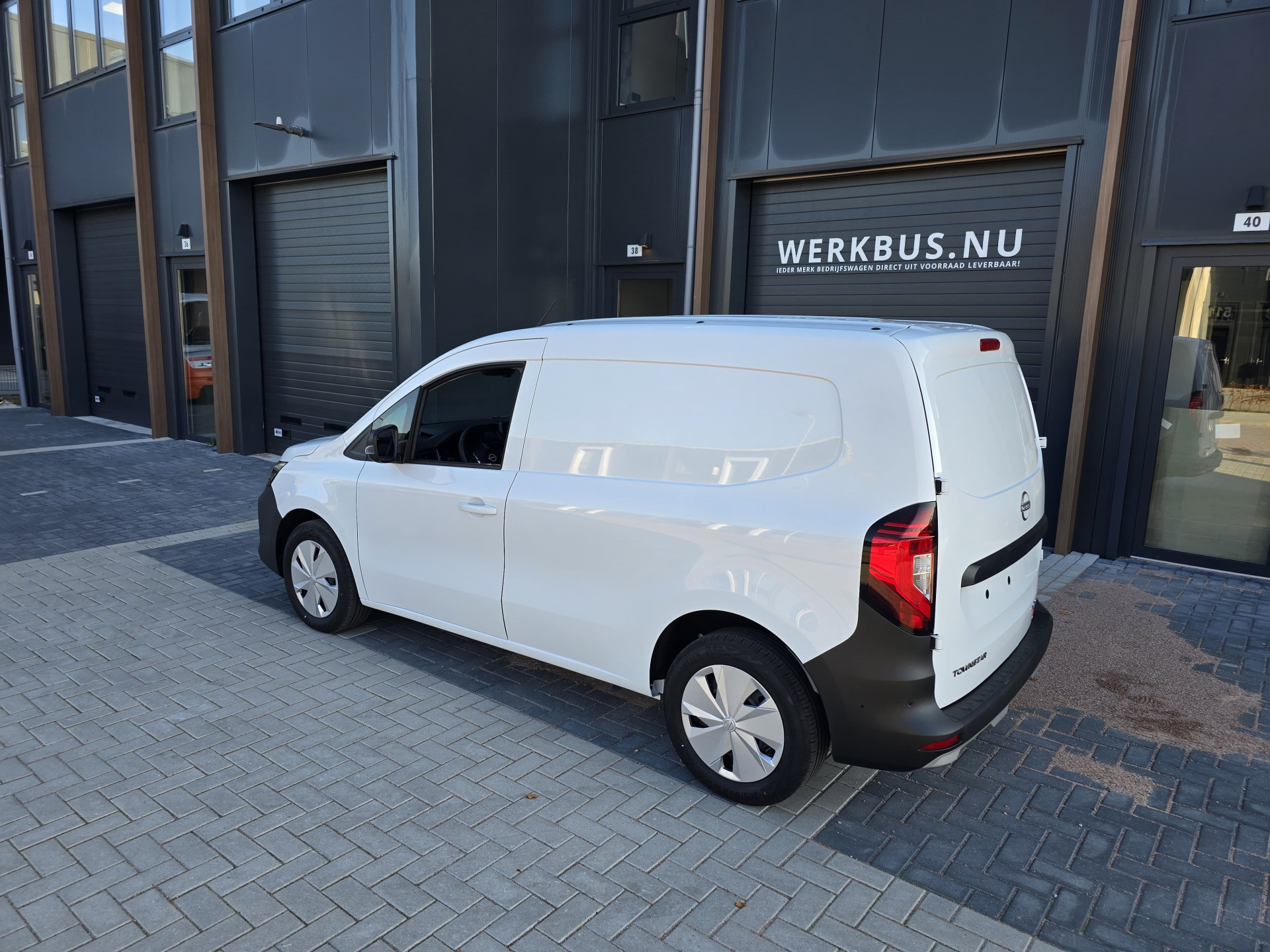 Nissan Townstar N-Connecta L1 45 kWh SEBA Subsidie van Toepassing! Gereserveerd!