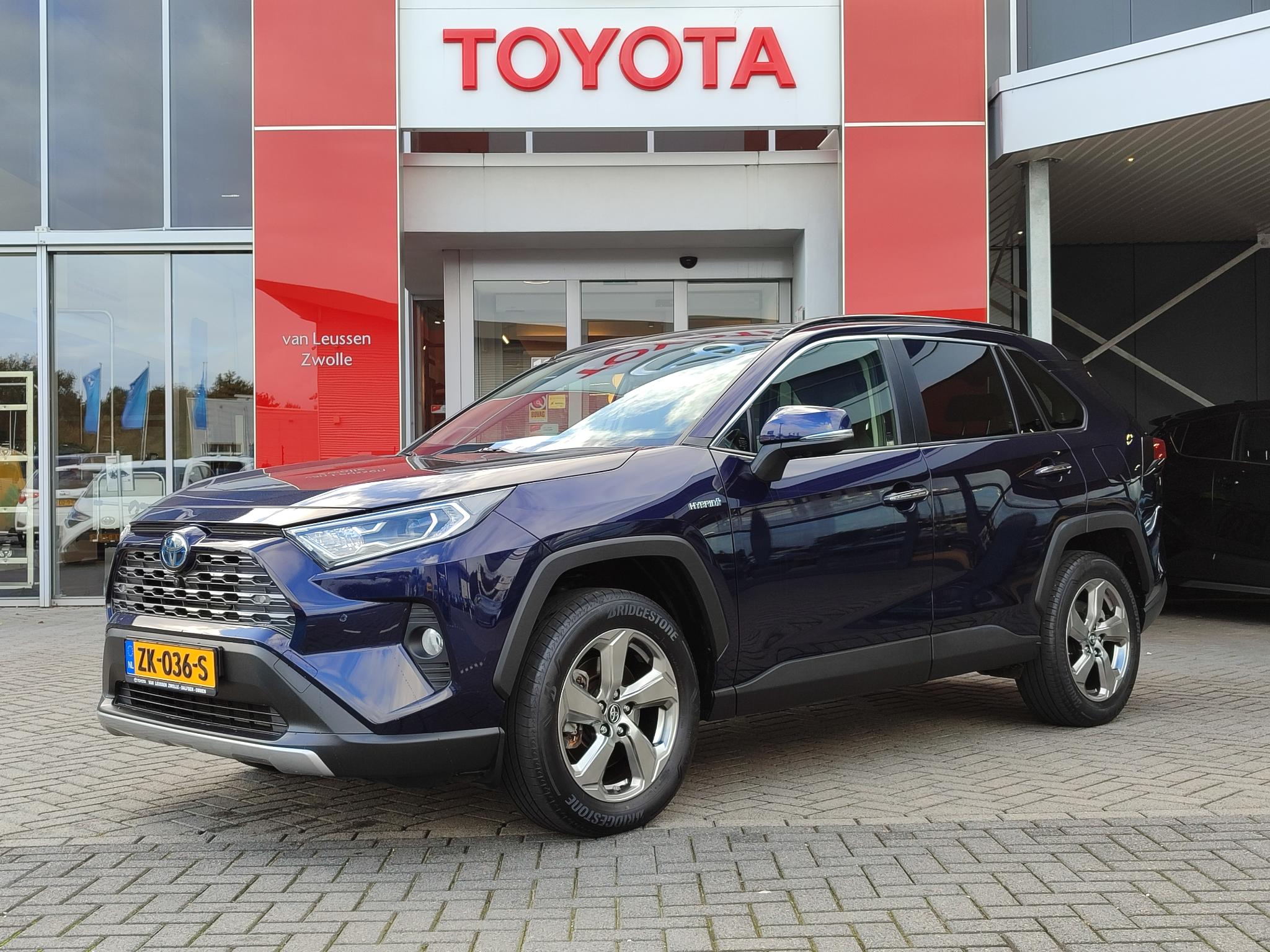 Toyota RAV4 2.5 HYBRID EXECUTIVE APPLE/ANDROID MEMORY-SEATS SCHUIF-KANTELDAK JBL-AUDIO BLISS TREKHAAK KEYLESS 360°CAMERA