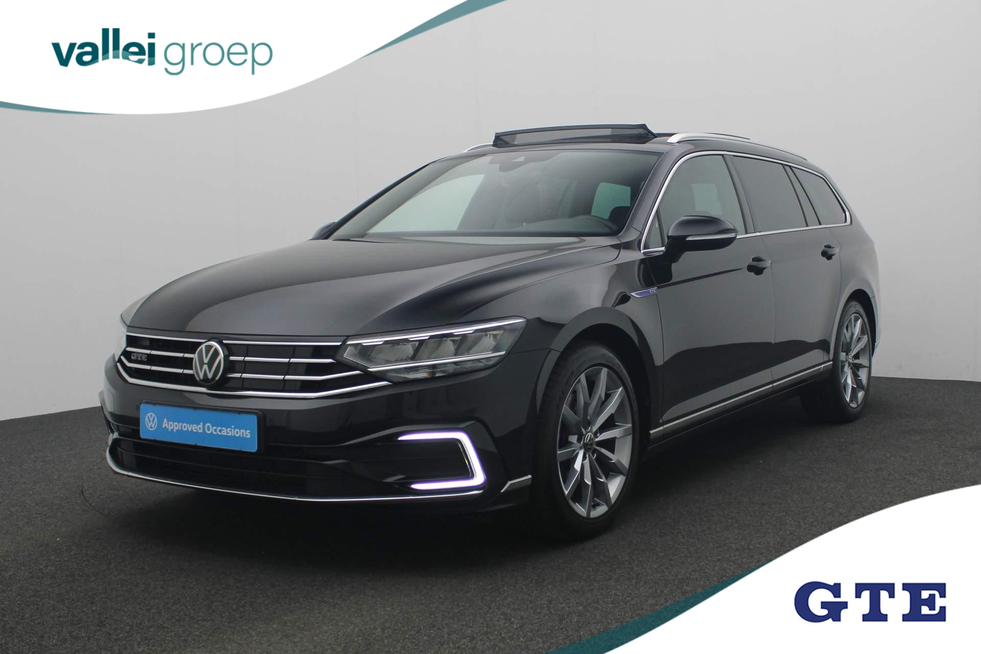 Volkswagen Passat Variant 1.4 TSI 218PK DSG PHEV GTE | Pano | Navi Discover Pro | Elektr. voorstoelen | Camera | ACC | 18 inch | Leder/alcantara