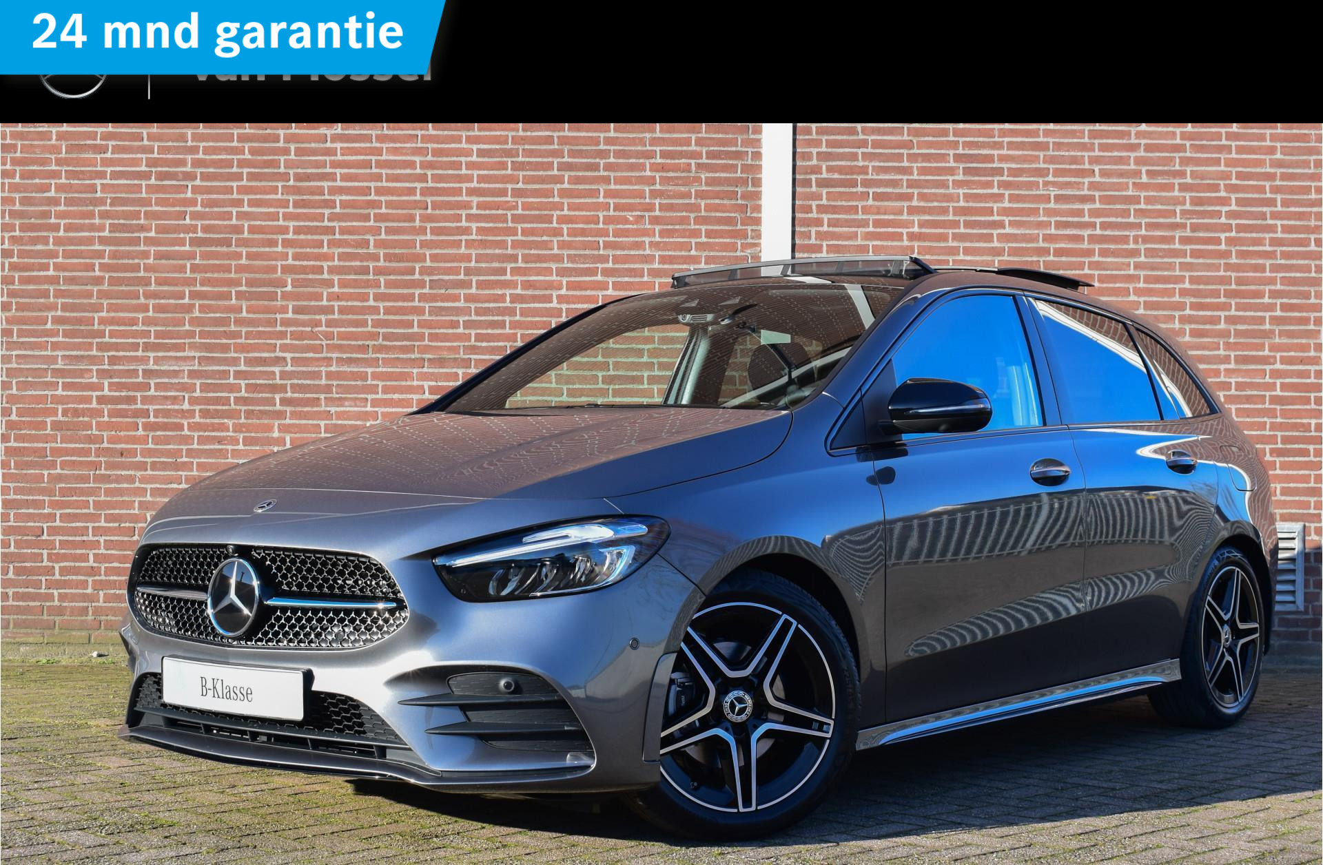 Mercedes-Benz B-Klasse 180 AMG Line / Panorama-schuifdak / Rijassistentiepakket / Stoelverwarming / Night-Pakket / 360Graden-Camera /