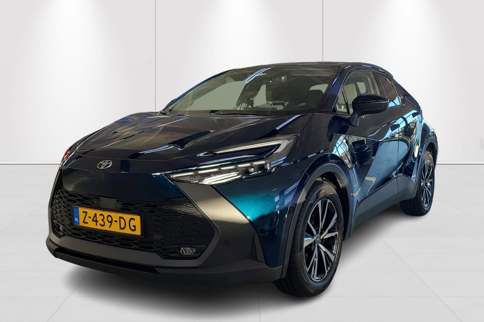 Toyota C-HR 2.0 HYBRID 200 FIRST EDITION NAVI APPLE/ANDROID P-SENSOREN BLISS EL-ACHTERKLEP 360GR-CAMERA LED-PAKKET NL-AUTO