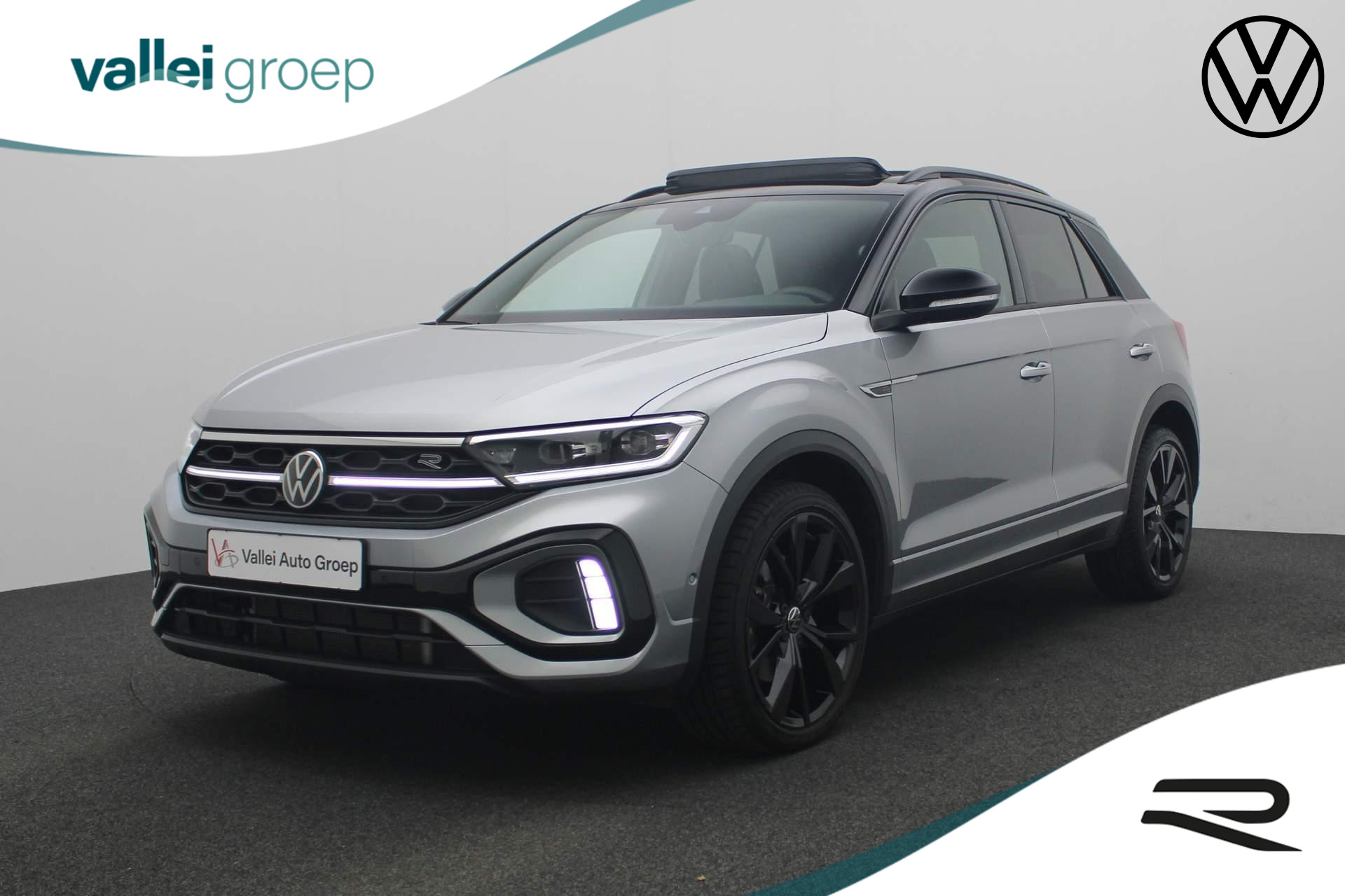 Volkswagen T-Roc 1.5 TSI 150PK DSG R-Line Business | Pano | Trekhaak | IQ Light | Beats | Camera | Stoelverwarming | Navi | Sportonderstel | Digital Cockpit Pro