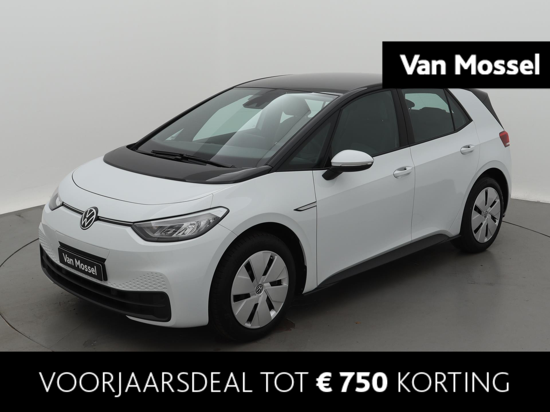Volkswagen ID.3 Pure 45 kWh 150 PK <  Automaat | €2.000,- subsidie | 110KW Snelladen | Comfort pakket | Stoelverwarming | Navigatie |