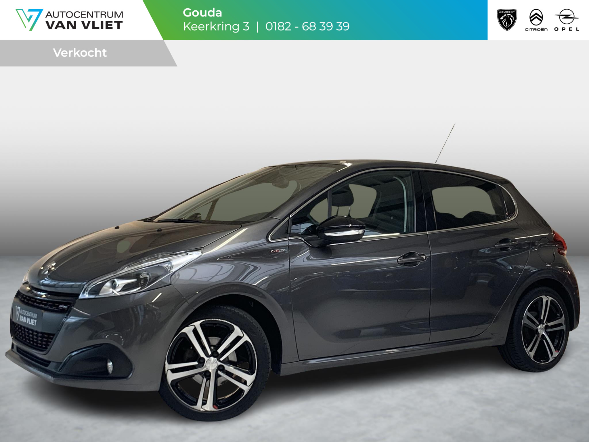 Peugeot 208 1.2 TURBO GT-line | Trekhaak | Navigatie | Apple Carplay/Android Auto | Sportstoelen | Bluetooth | Achteruitrijcamera | Cruise Control