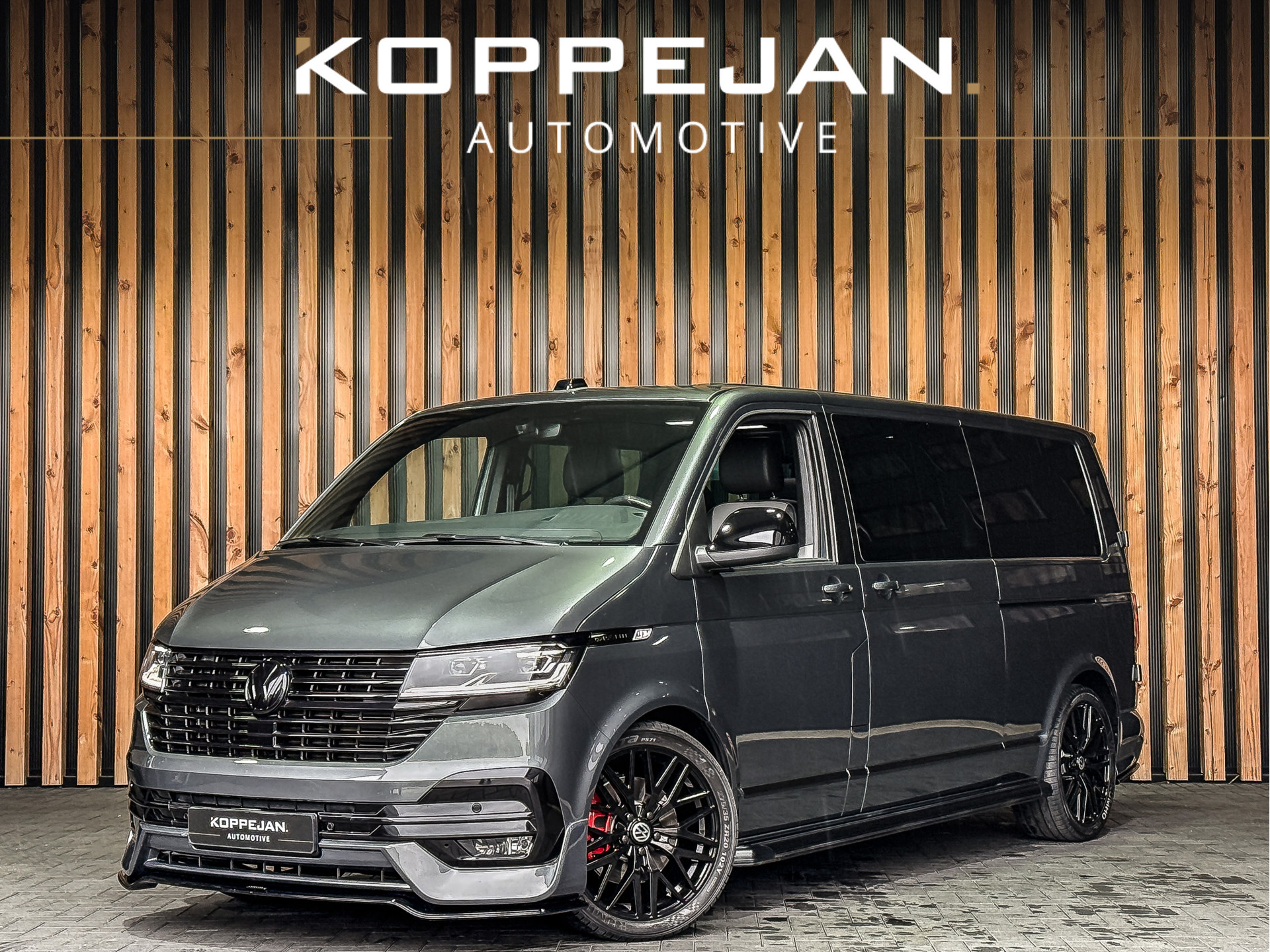 Volkswagen Caravelle 2.0 TDI 204PK DSG Highline Dubbele Cabine L2H1 | 2X ELECTRISCHE SCHUIFDEUR | STANDKACHEL | CUSTOM STUURWIEL | ALCANTARA HEMEL |