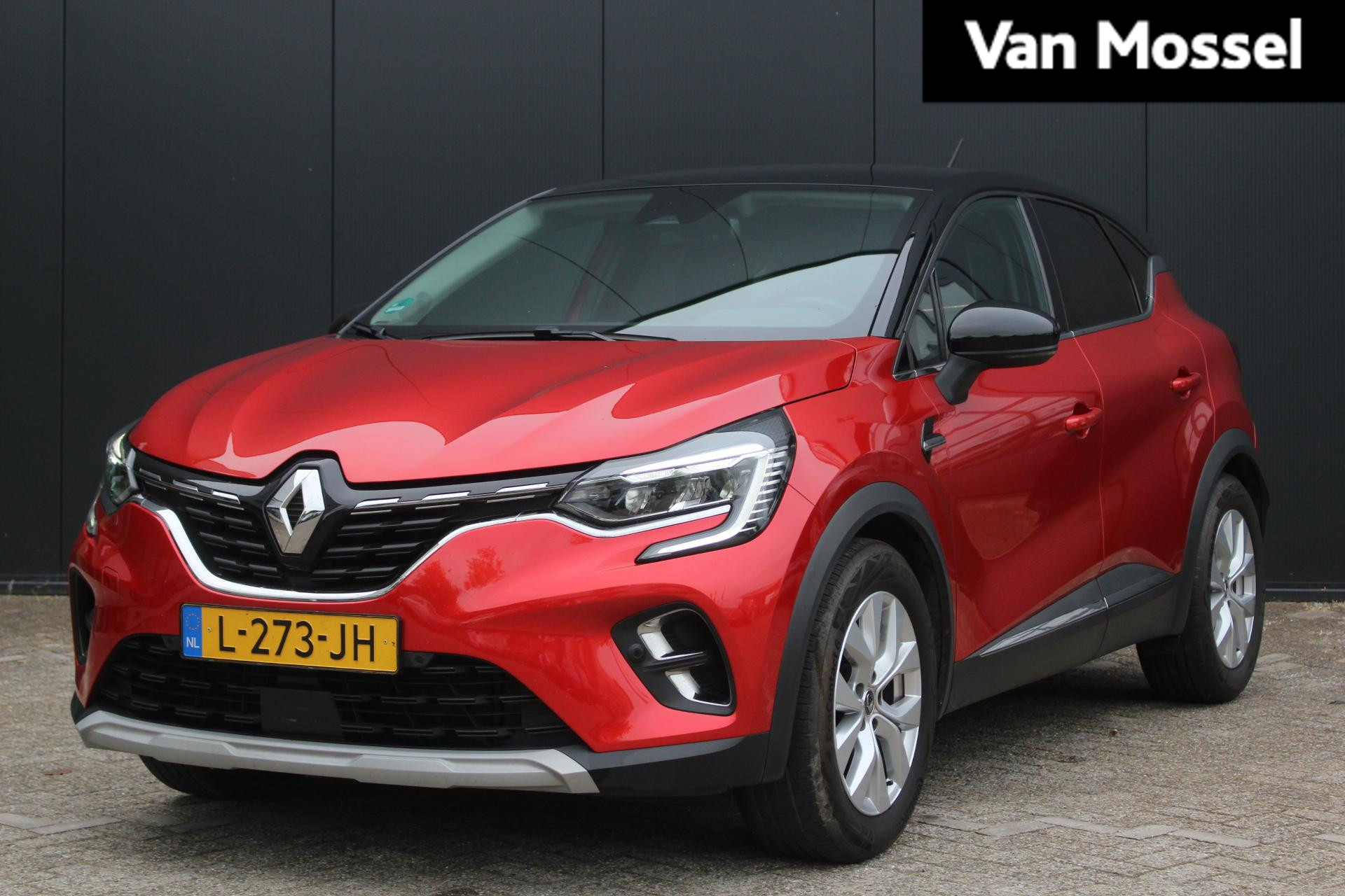 Renault Captur 1.0 TCe 90Pk Intens | Navigatie | Apple & Android Carplay | Parkeersensoren Voor & Achter | Climate Control | Privacy Glass | Cruise Control | Keyless Entry | Full LED Verlichting |