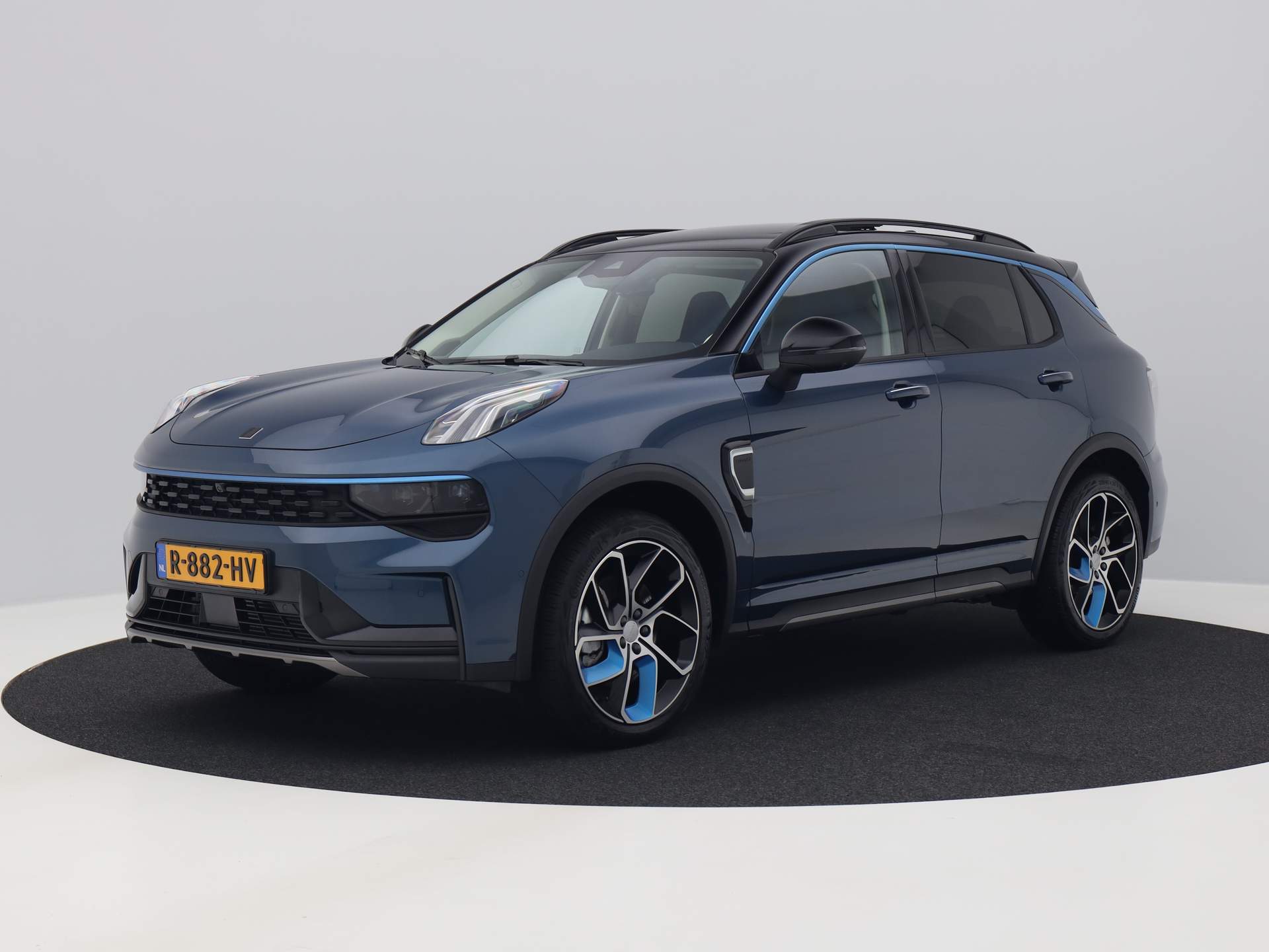 Lynk&Co 01 1.5 261 PK Plug-in Hybrid | PANO | ACC | KEYLESS | APPLE CARPLAY | 360º