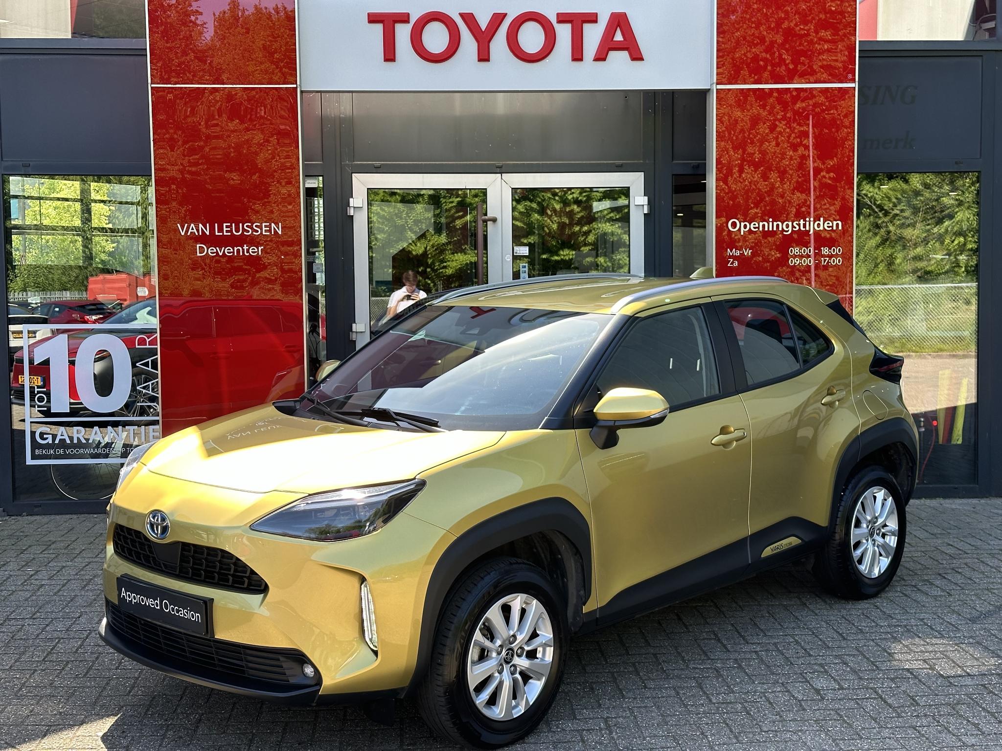 Toyota Yaris Cross 1.5 Hybrid Dynamic Plus TREKHAAK STUUR/STOELVERWARMING APPLE/ADNROID