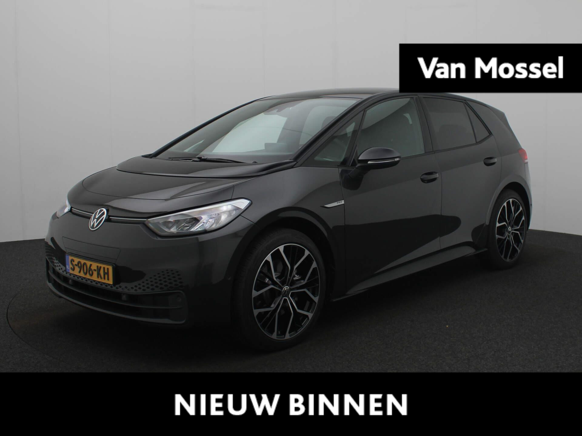 Volkswagen ID.3 Pro Edition 58 kWh 204 pk | Gereserveerd | Automaat | Warmtepomp | Navigatie | Apple carplay | Android auto | LED | Adaptive cruise control | Climate control | Stoelverwarming | Stuurverwarming | Camera | Parkeersensoren | Lichtmetalen velgen |