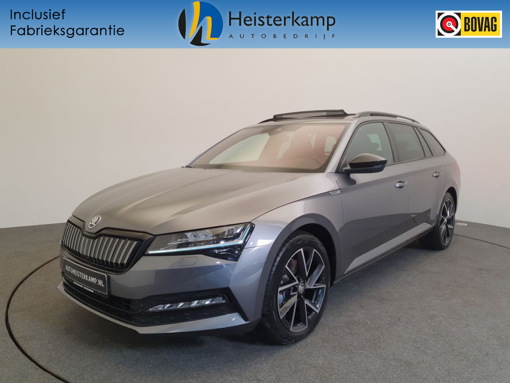 Škoda Superb Combi 1.4 TSI 218pk iV Sportline Wegklapbare trekhaak, Panoramadak, 360 Camera