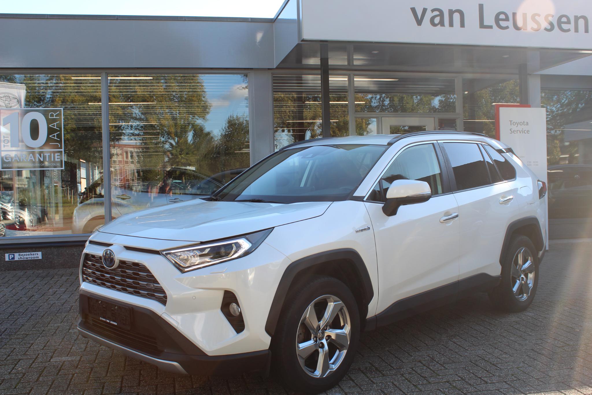 Toyota RAV4 2.5 HYBRID AWD EXECUTIVE APPLE/ANDROID JBL-AUDIO TREKHAAK LEER AD-CRUISE KEYLESS STOEL/STUURV. EL-STOEL+MEMORY 1650KG TREKGEWICHT!