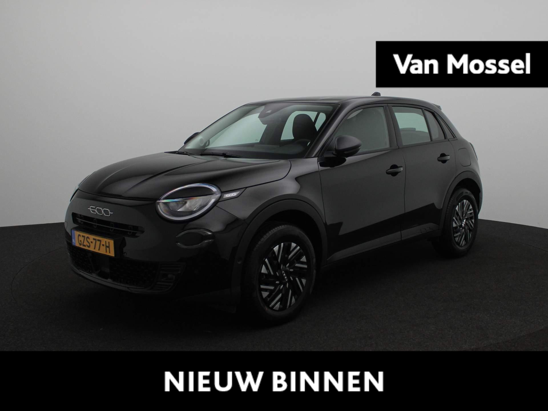 Fiat 600 1.2 Hybrid 100 Urban | Keyless Entry | Apple Carplay & Android Auto | Parkeercamera |