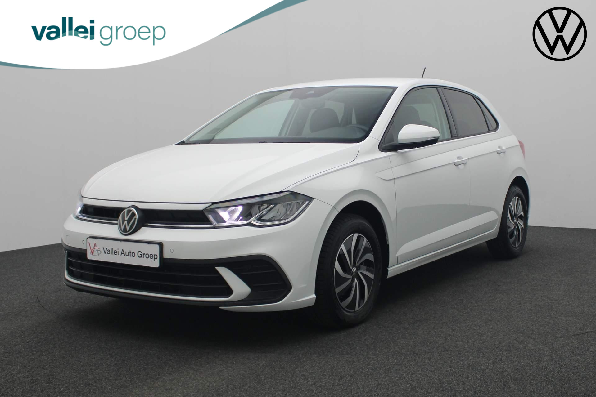 Volkswagen Polo 1.0 TSI 95PK Life | Apple Carplay / Android Auto | Parkeersensoren voor/achter | ACC | Clima | 15 inch