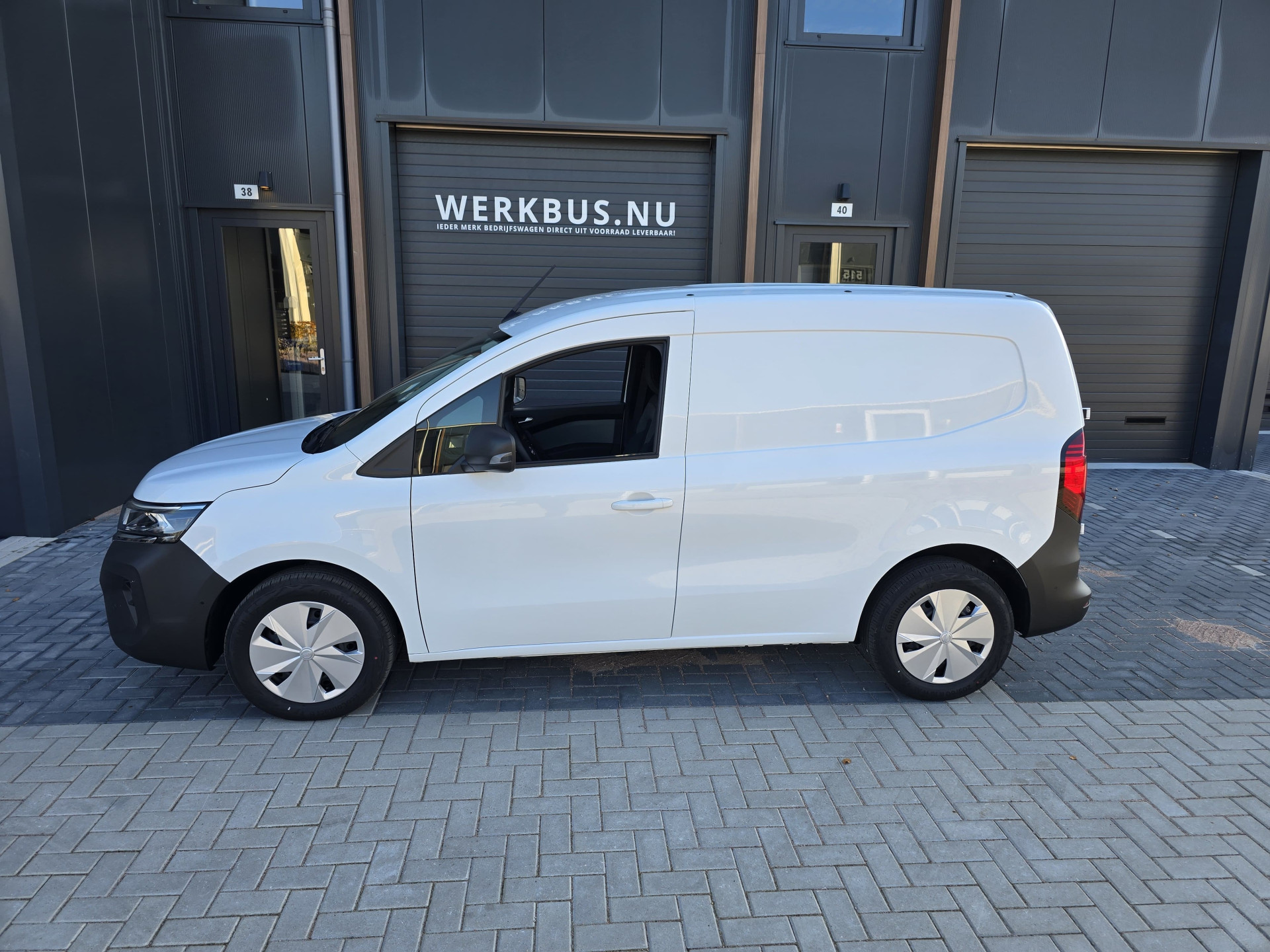 Nissan Townstar N-Connecta L1 45 kWh SEBA Subsidie van Toepassing! Verkocht.