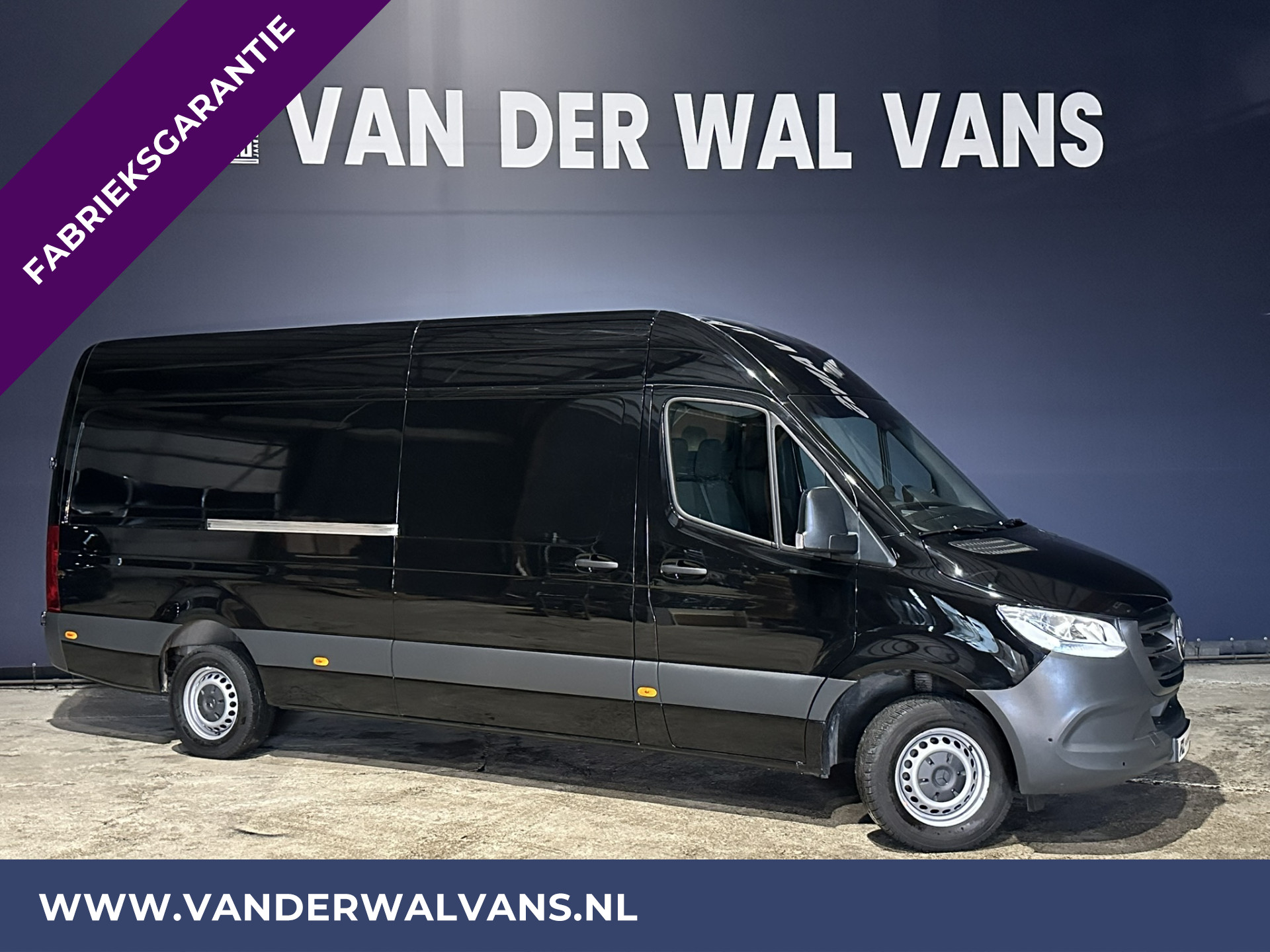 Mercedes-Benz Sprinter 317 CDI 170pk L3H2 Fabrieksgarantie Euro6 Airco | Camera | Apple Carplay | Android Auto | Cruisecontrol Parkeersensoren, Stoelverwarming, Bijrijdersbank, MBUX