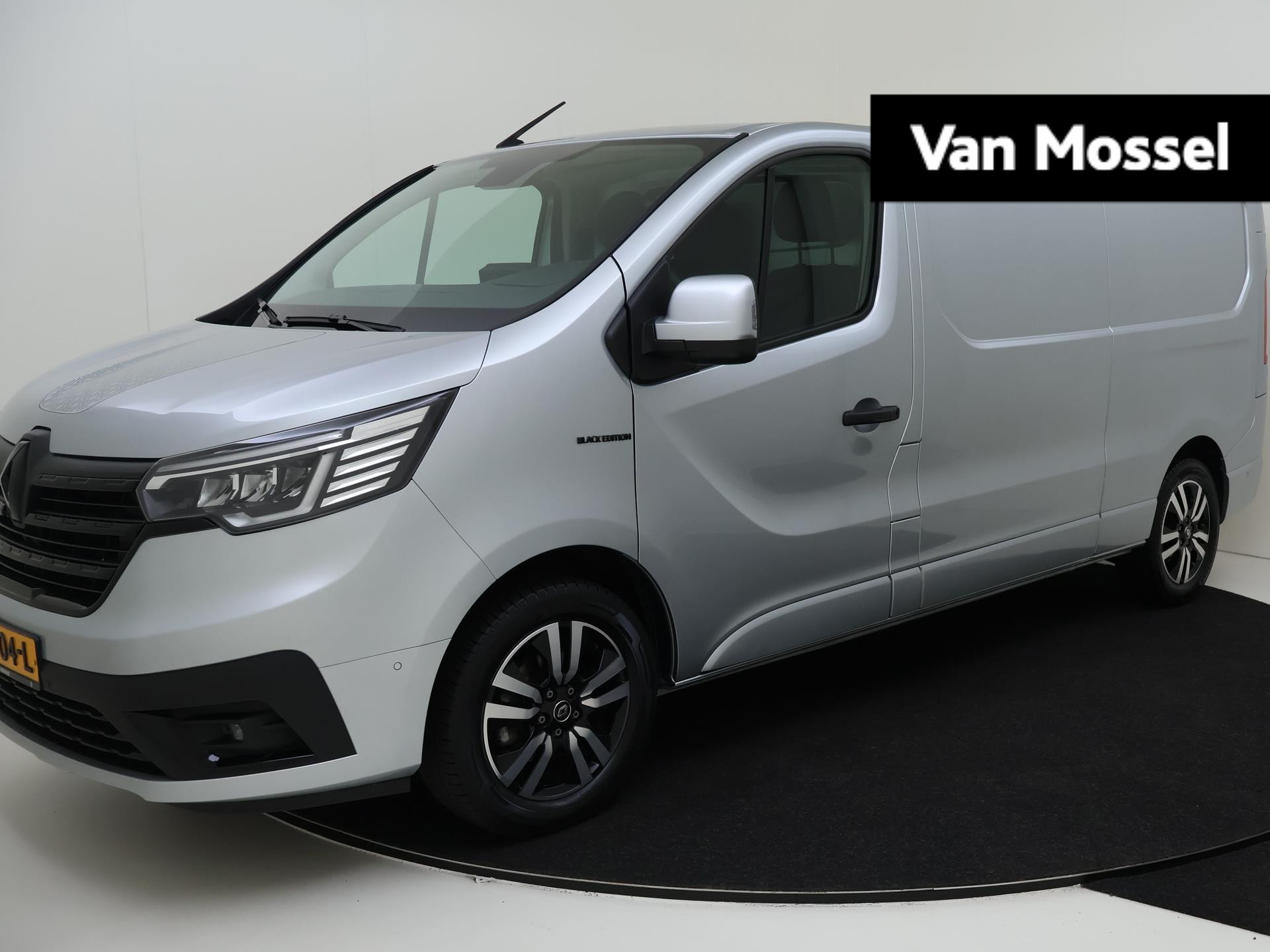 Renault Trafic 2.0 dCi 130 T30 L2H1 Luxe / Camera / Trekhaak