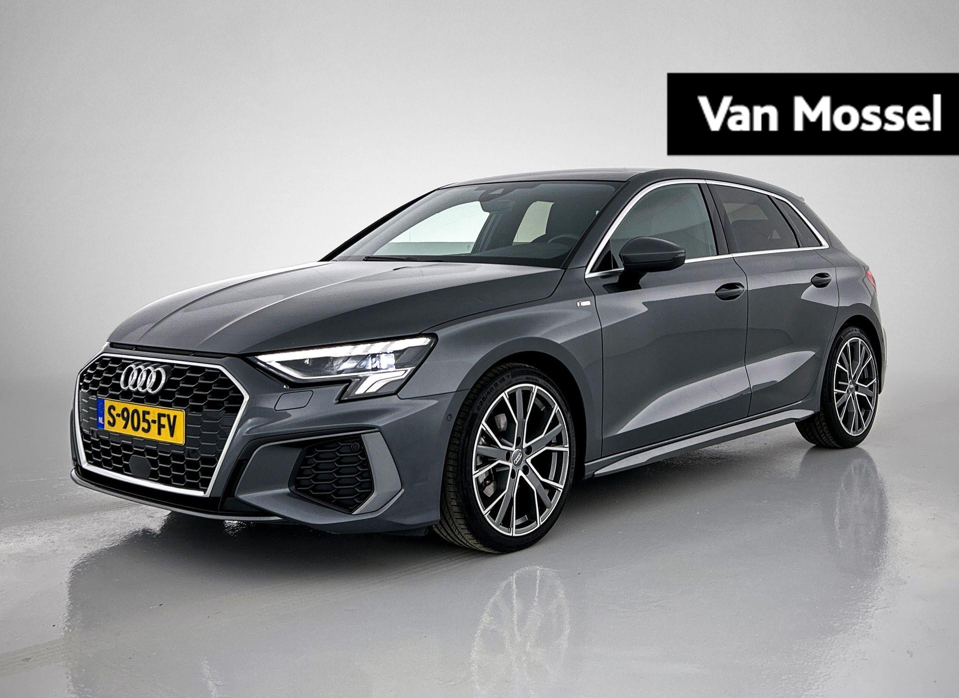 Audi A3 Sportback 30 TFSI S edition 110 PK | S-line | Automaat | Navigatie | Panoramadak | Cruise Control | Climate Control | Virtual Cockpit | LED Matrix | Lichtmetalen velgen | Privacy glass |