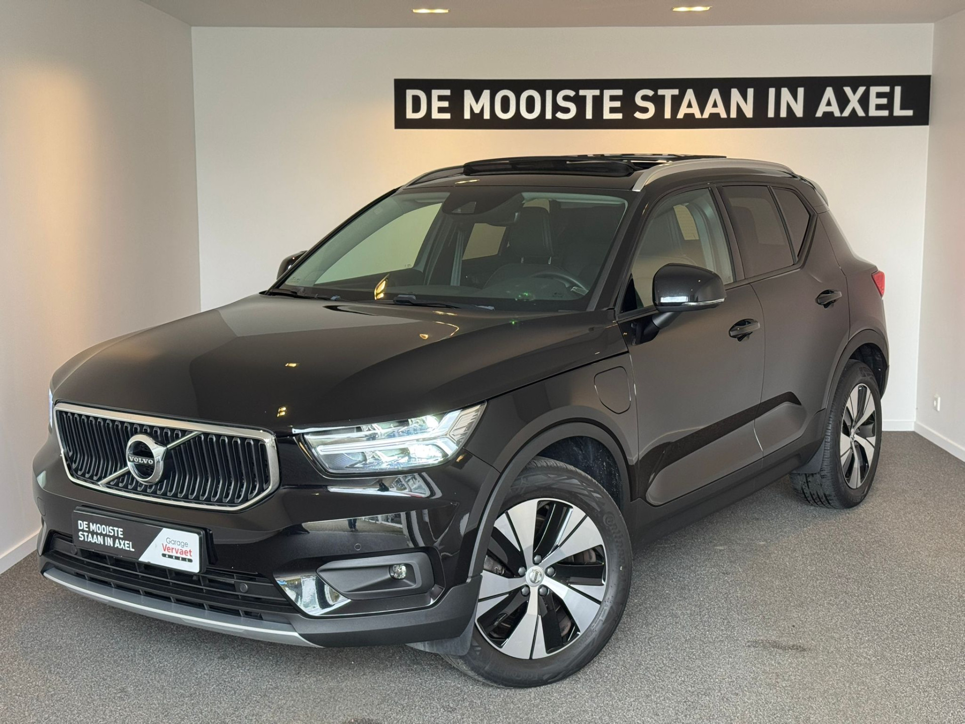 Volvo XC40 1.5 T5 Twin Engine Momentum Pro