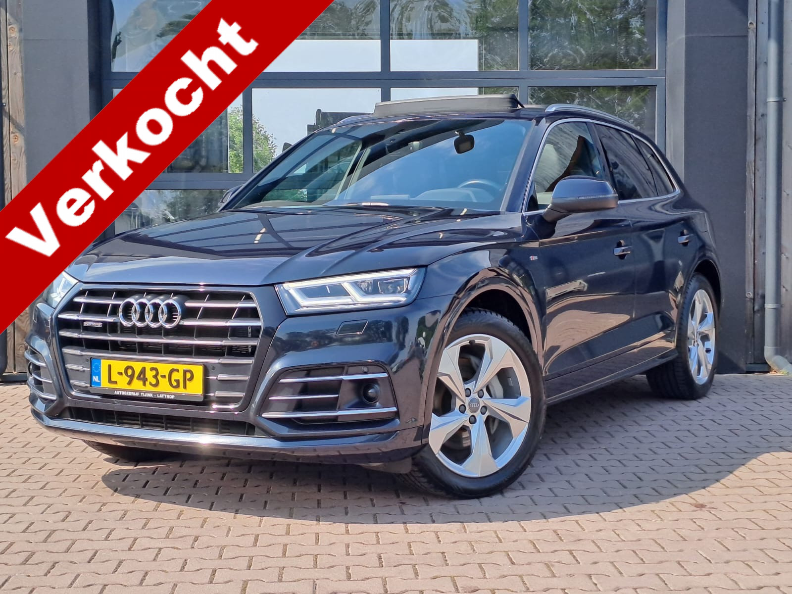 Audi Q5 55 TFSI e quattro Competition | S-line | Pano | Trekhaak | Luchtvering | ACC | Leder | Stoelverwarming | Vol |