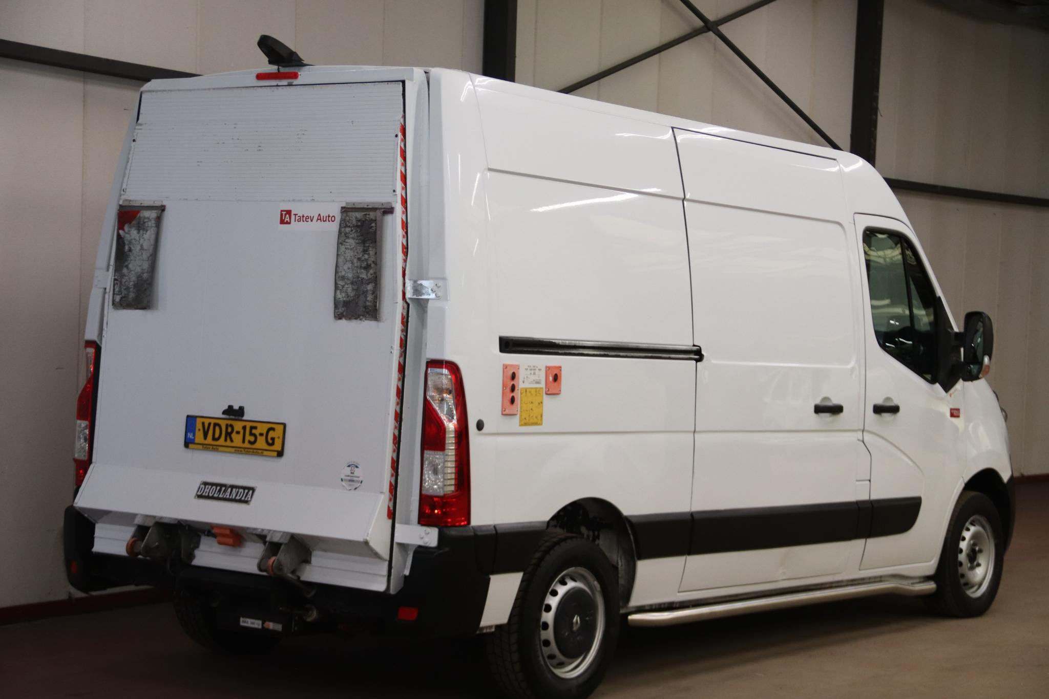 Renault Master T35 2.3 dCi L2H2 AUTOMAA MET LAADKLEP LIFT