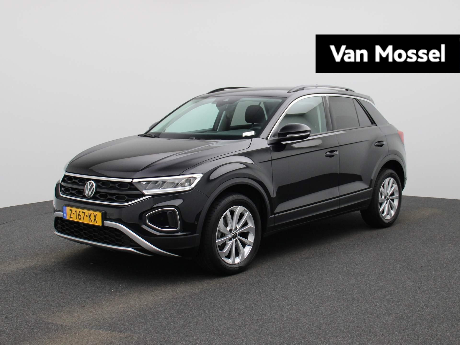 Volkswagen T-Roc 1.0 TSI Life 110 PK | Camera | Keyless | Climatronic | Parkeersensoren | Getint glas | Apple Carplay | Android Auto | 17" Lichtmetaal |