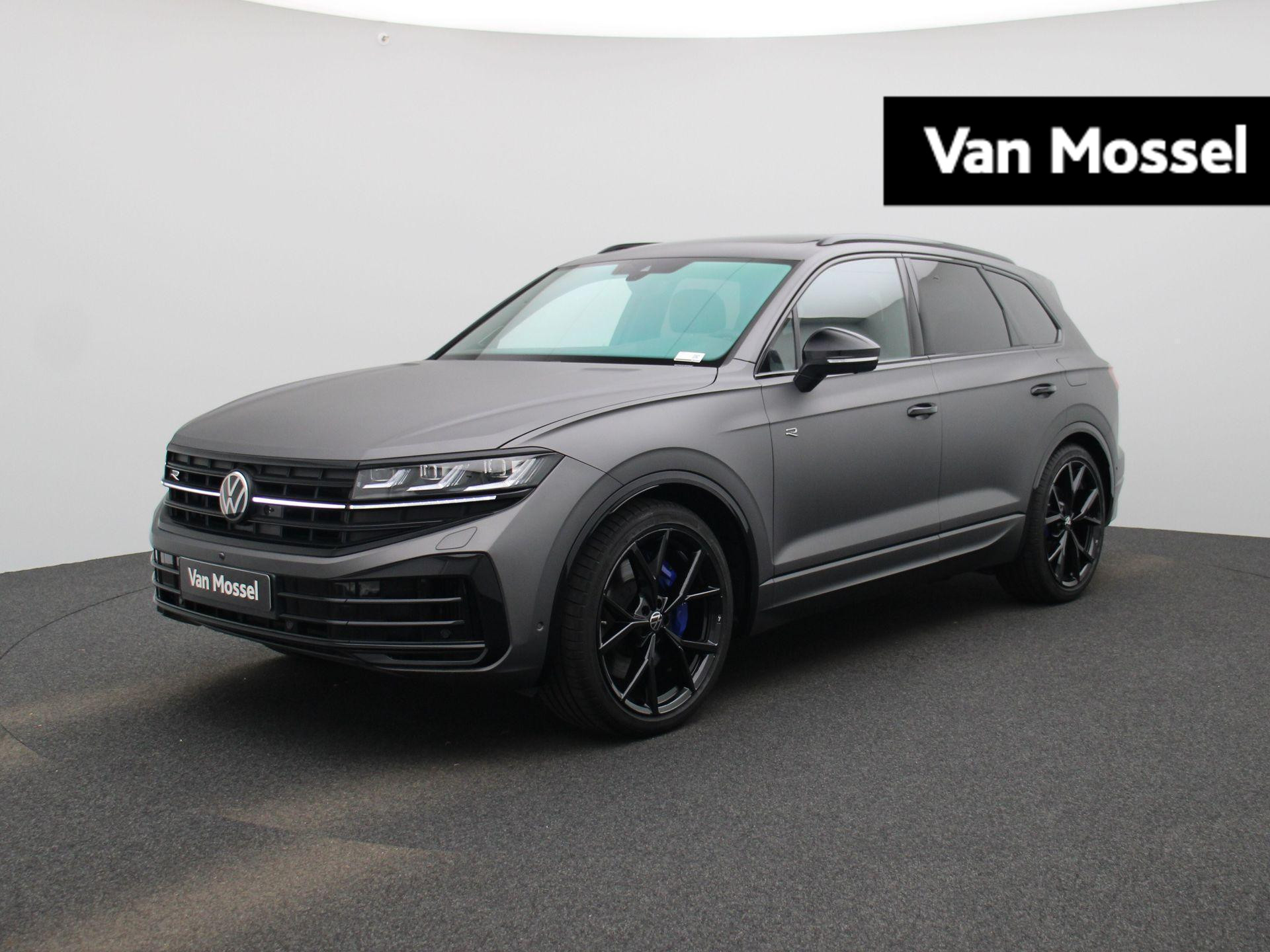 Volkswagen Touareg 3.0 TSi eHybrid 4MOTION R | 462 PK | Automaat | Trekhaak | Trailer Assist | Nachtzicht Assistent | Head-Up Display | Black Style | Lederen interieur | Panorama schuif/kanteldak