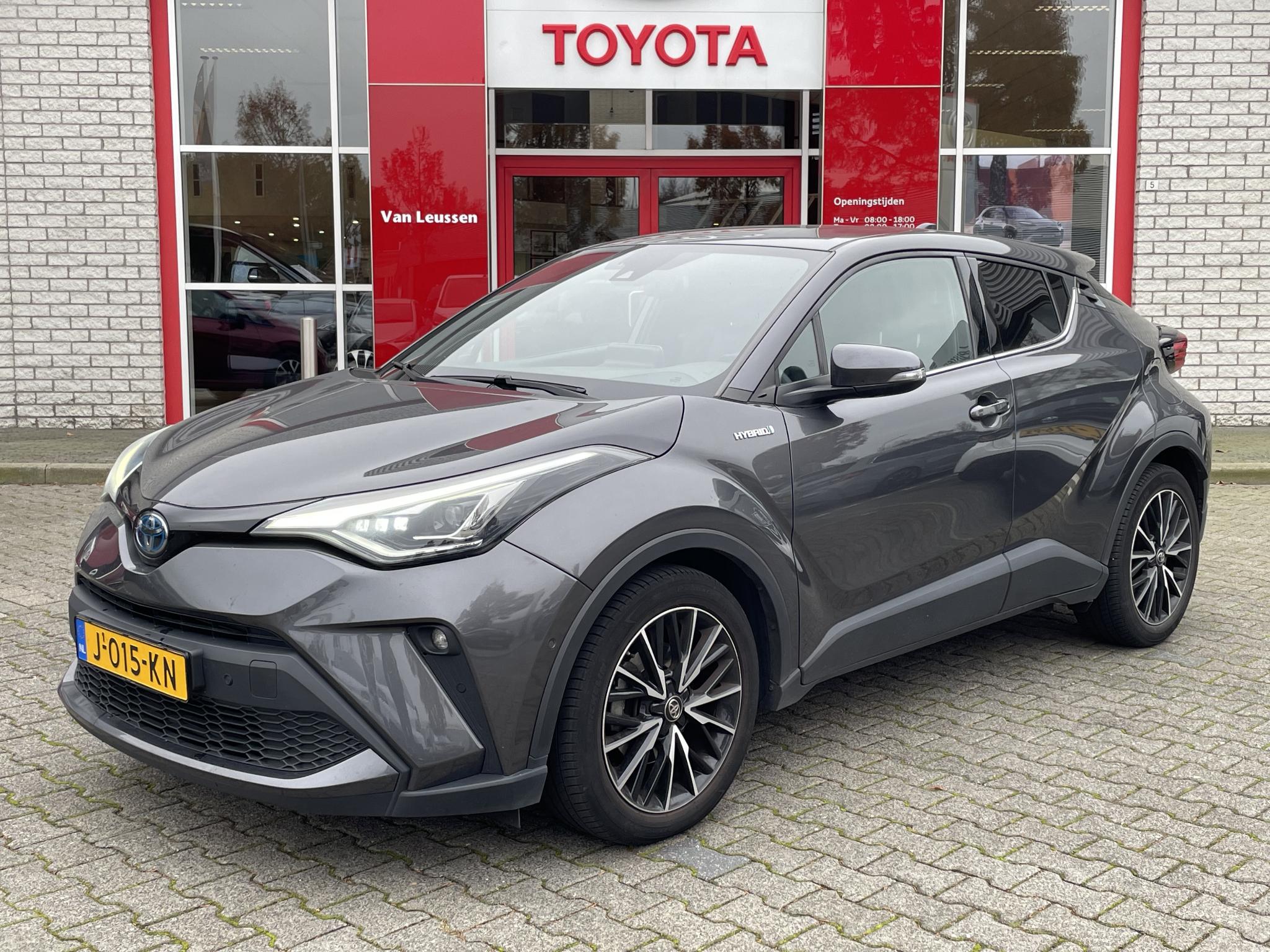 Toyota C-HR 2.0 HYBRID EXECUTIVE STOELVERW BLIND-SPOT JBL-AUDIO PARK-SENOREN APPLE/ANDROID NAVI NL-AUTO