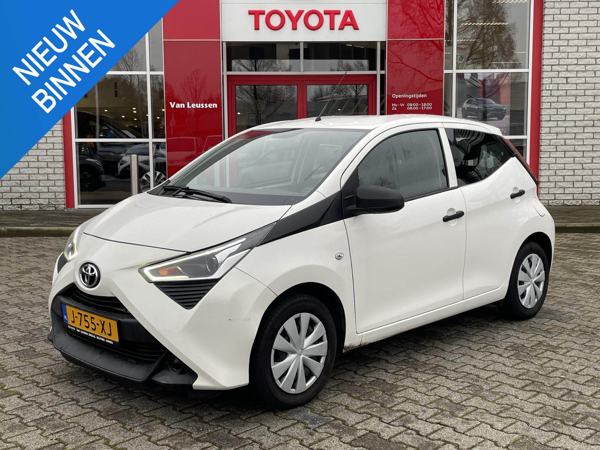 Toyota Aygo 1.0 VVT-i x-fun