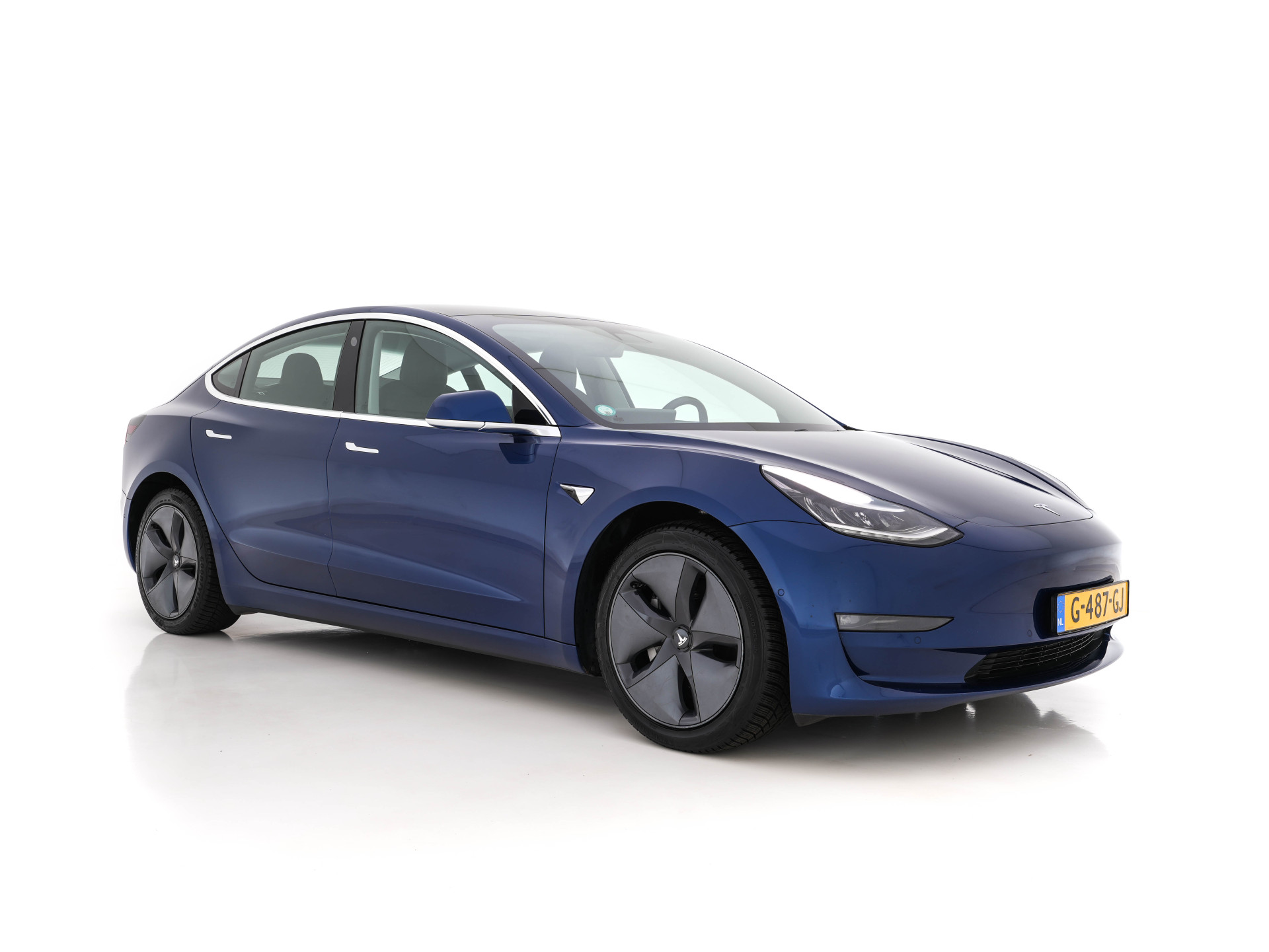 Tesla Model 3 Long Range 75 kWh AWD [ Fase-3 ] (INCL-BTW) *PANO | AUTO-PILOT | NAPPA-VOLLEDER | KEYLESS | FULL-LED | MEMORY-PACK | SURROUND-VIEW | DAB | APP-CONNECT | VIRTUAL-COCKPIT | LANE-ASSIST | COMFORT-SEATS | 18"ALU*