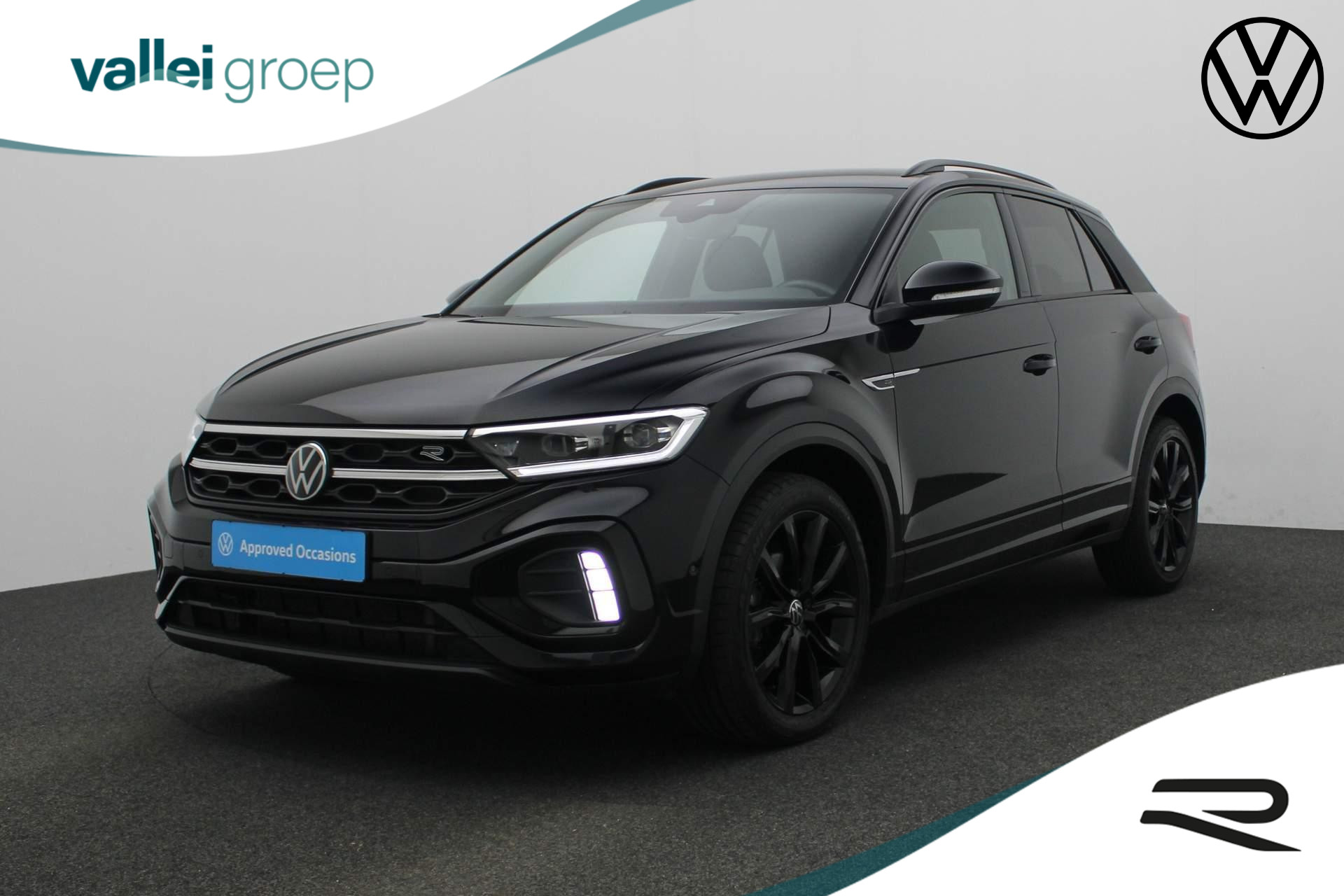 Volkswagen T-Roc 1.5 TSI 150PK DSG R-Line | Trekhaak | Stoelverwarming | Parkeersensoren voor/achter | ACC | Keyless | Sportonderstel