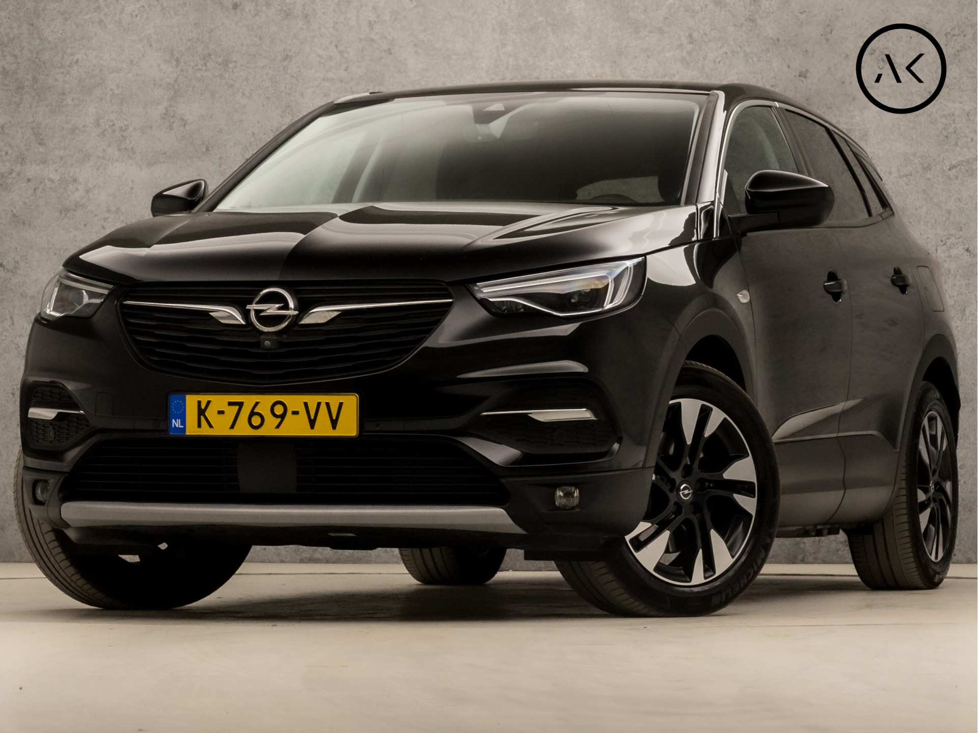 Opel Grandland X 1.6 Turbo Hybrid Business Elegance 229Pk Automaat (APPLE CARPLAY, GROOT NAVI, LEDER, 360 CAMERA, SPORTSTOELEN, TREKHAAK, CLIMATE, LED KOPLAMPEN, KEYLESS, NIEUWSTAAT)