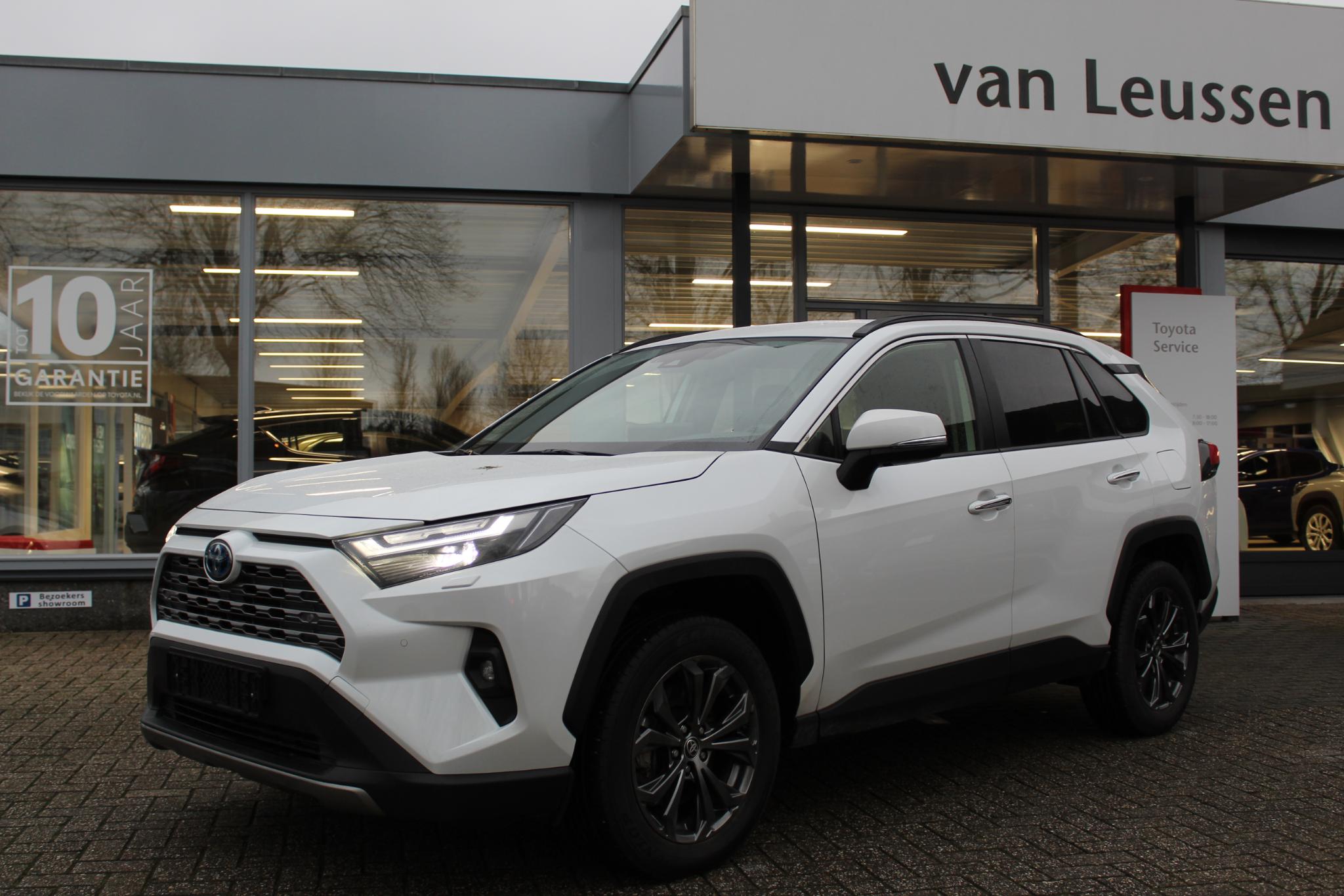 Toyota RAV4 2.5 HYBRID AWD EXECUTIVE APPLE/ANDROID STUUR/STOELVERW EL-ACHTERKLEP BSM PARK-SENSOREN KEYLESS MEMORY 1650KG-TREKGEWICHT