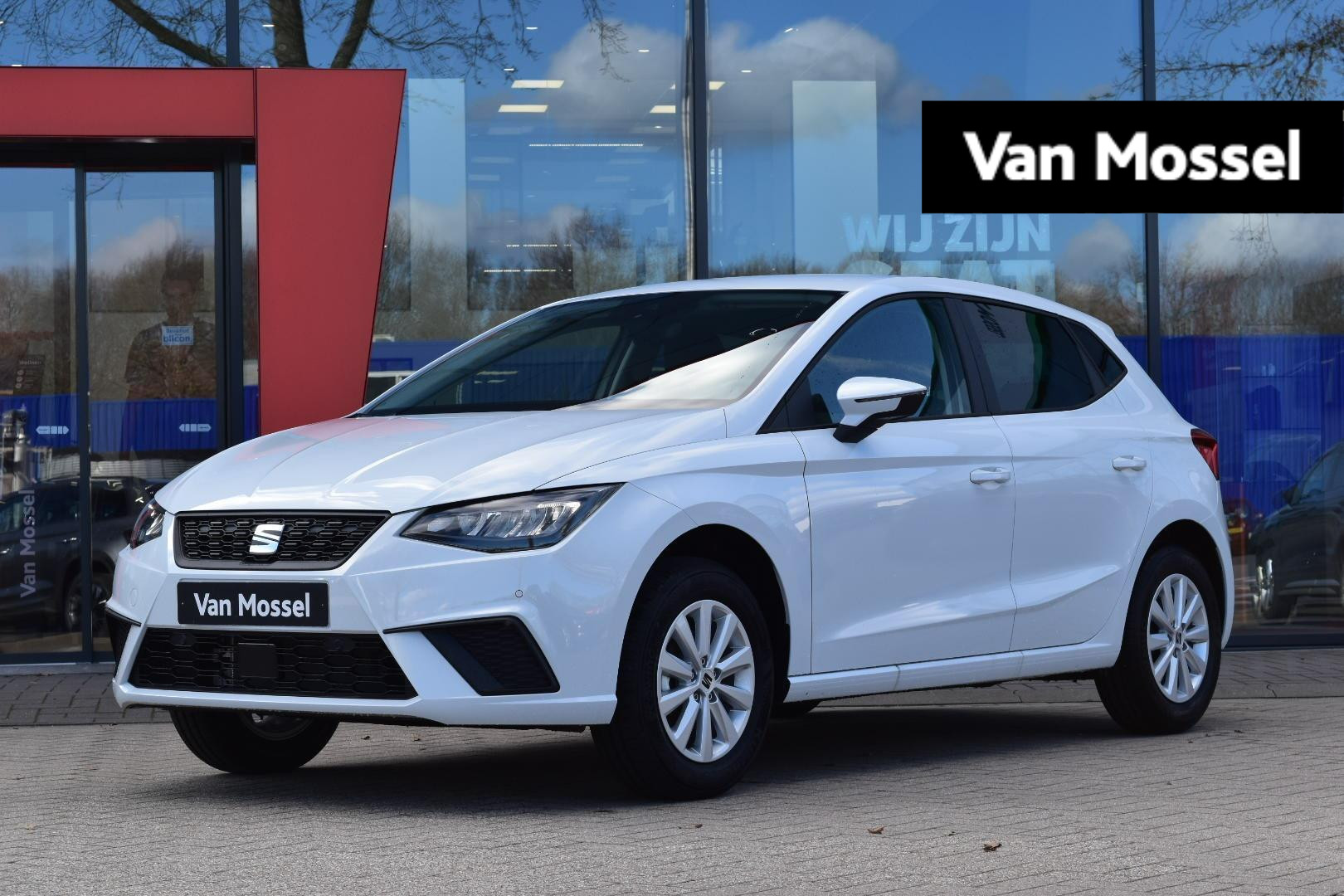 SEAT Ibiza 1.0 EcoTSI Style Plus 95 PK | LED Koplampen | Apple Carplay/Android Auto | Airconditioning | Cruise Control | Parkeersensoren | Virtual Cockpit | Lichtmetalen velgen | Private lease vanaf € 329,- pm! |