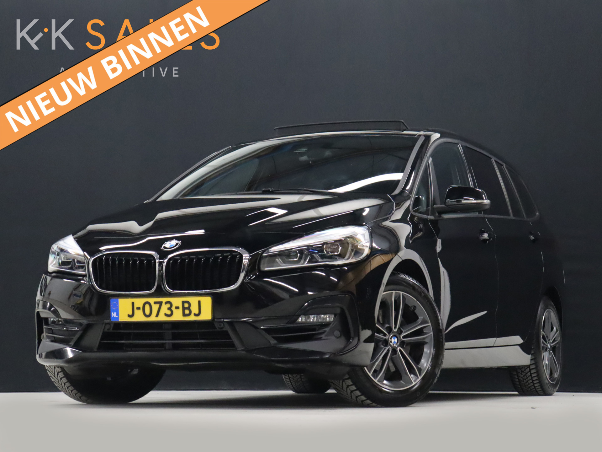 BMW 2 Serie Gran Tourer 218i Sport Executive Edition [SCHUIFDAK, LEDER, GROOT NAVI, STOELVERWARMING, HEAD-UP, NIEUWSTAAT]