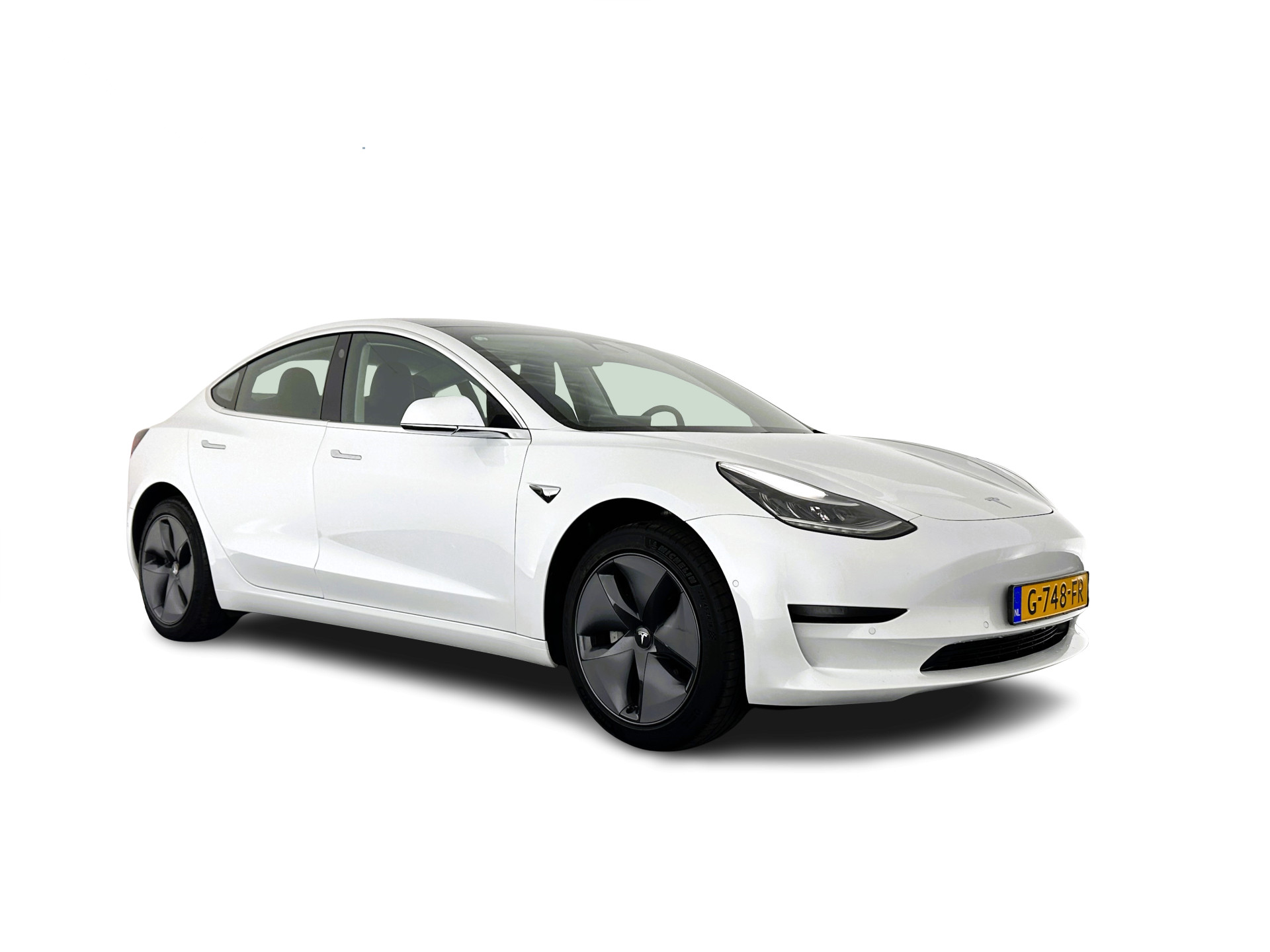 Tesla Model 3 Standard RWD Plus 60 kWh [ 3-Fase ] (INCL-BTW) Aut. *PANO | AUTO-PILOT | NAPPA-LEATHER | KEYLESS | FULL-LED | MEMORY-PACK | SURROUND-VIEW | DAB | APP-CONNECT | VIRTUAL-COCKPIT | LANE-ASSIST | COMFORT-SEATS | 18"ALU*