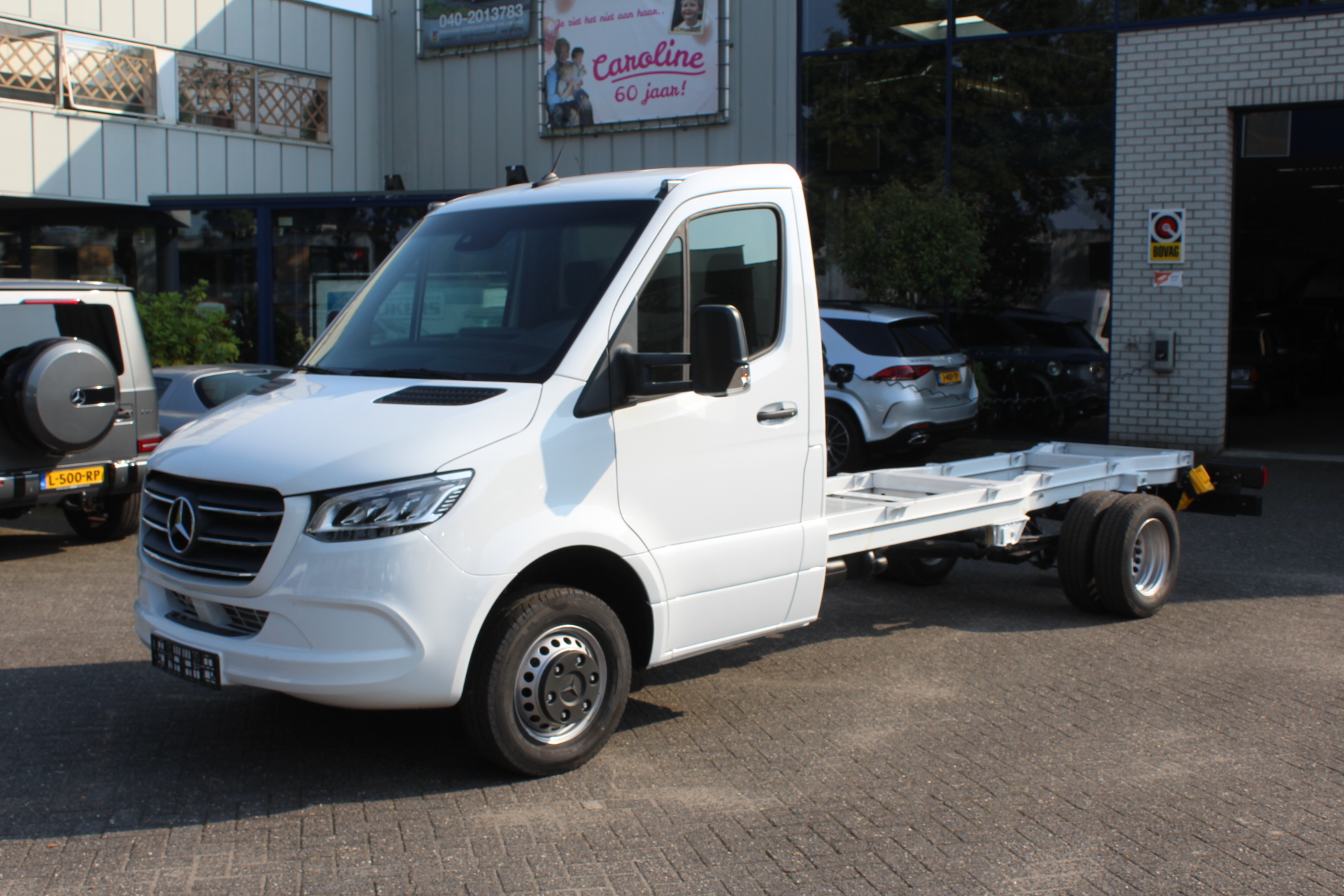 Mercedes-Benz Sprinter 519 CDI 3500 kg trekhaak, LED, MBUX 10.25, Climate controle, Geveerde stoel Distronic