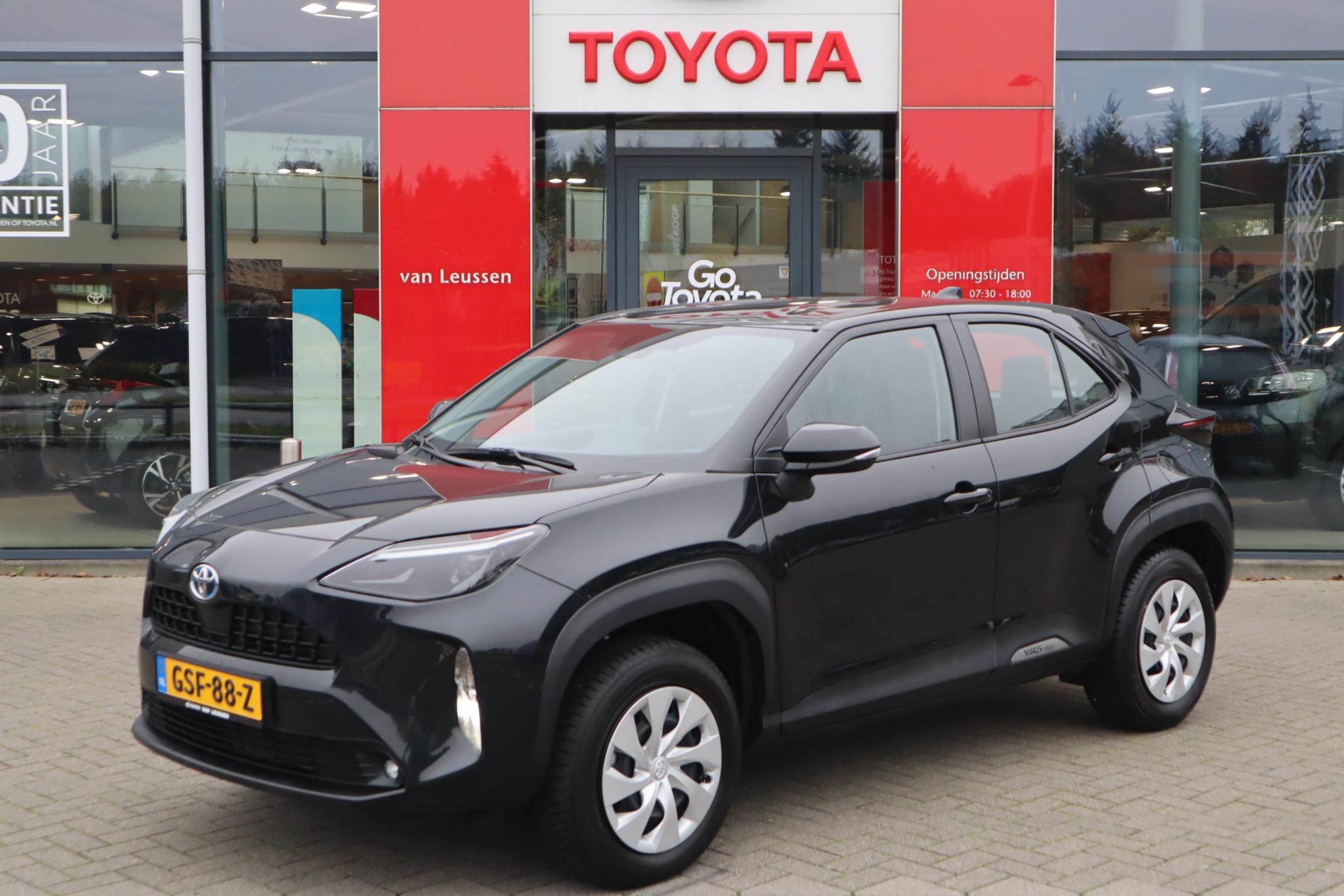 Toyota Yaris Cross 1.5 HYBRID ACTIVE APPLE/ANDROID AD-CRUISE CAMERA DAB GROOTLICHT-ASSISTENT EL-INKLP SPIEGELS