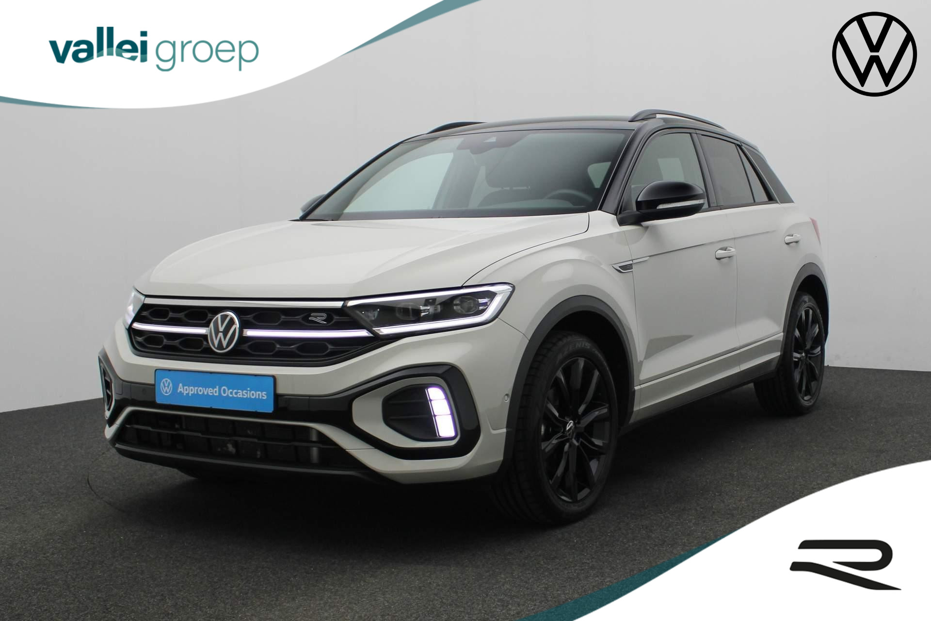 Volkswagen T-Roc 1.5 TSI 150PK DSG R-Line Black Style | IQ Light | Keyless | Camera | Navi | ACC | 18 inch