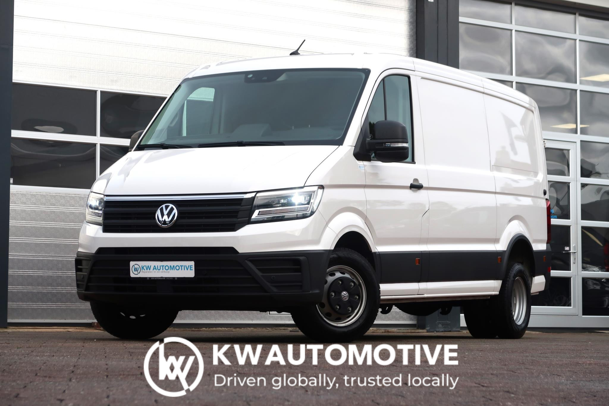 Volkswagen Crafter 50 2.0 TDI DL L3H2 3.5 T/ LED/ CAMERA/ NAVI/ CRUISE/ CLIMA/ DUBBEL LUCHT