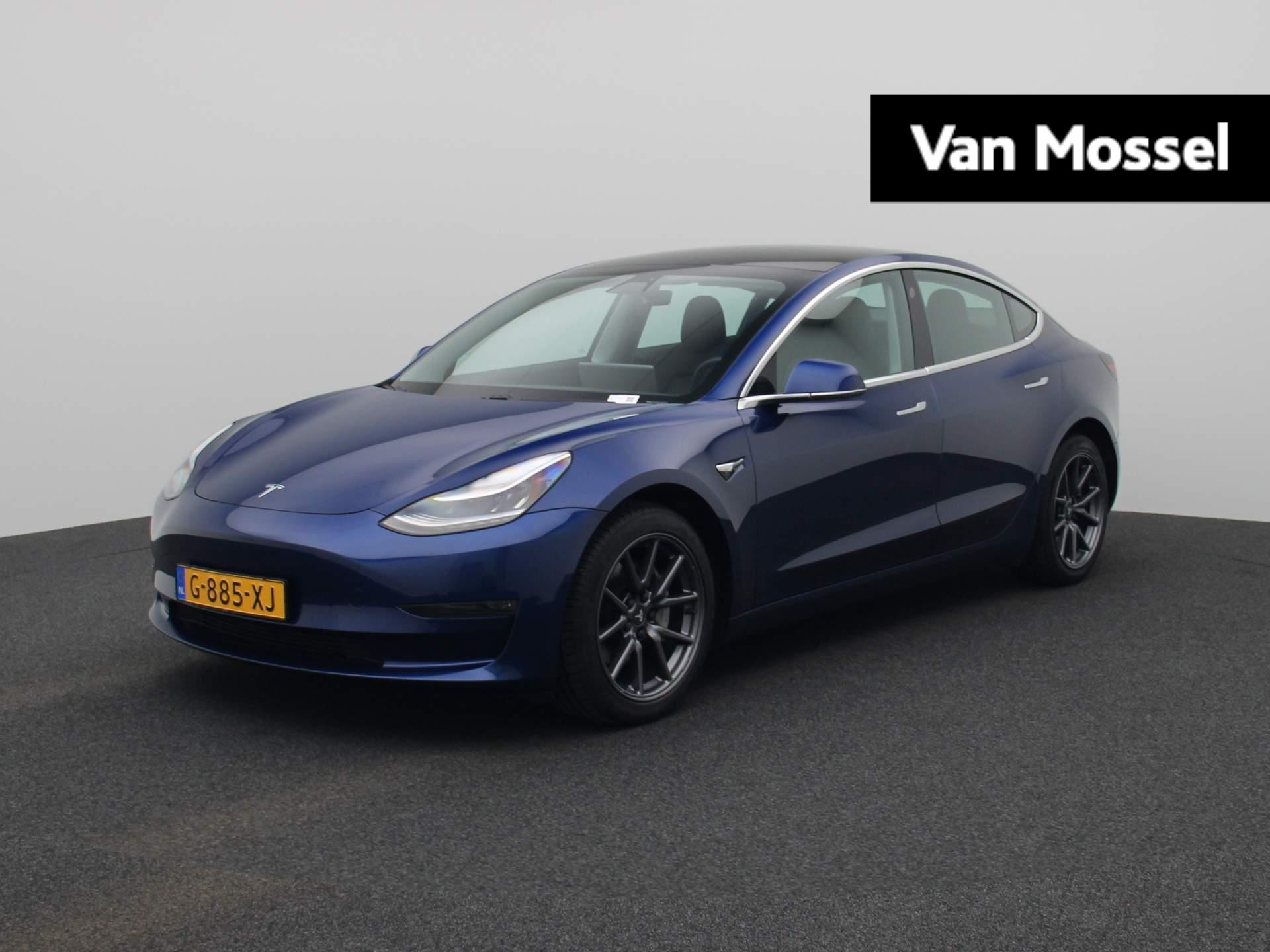 Tesla Model 3 Long Range 75 kWh | Leder | Stoelverwarming | Navigatie | Panoramadak | LMV | Parkeersensoren rondom | LED | Achteruitrijcamera |