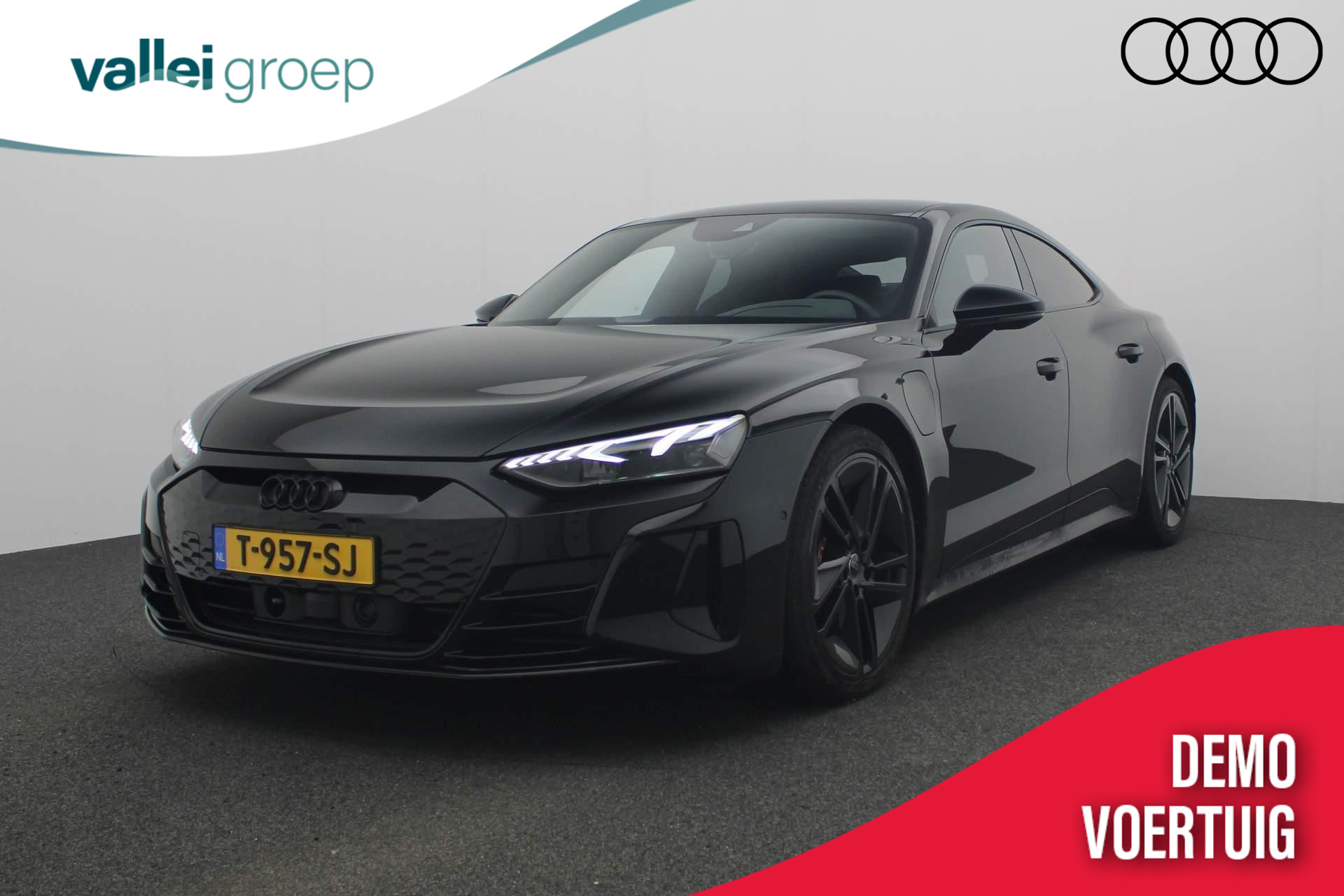 Audi e-tron GT 476PK Competition | Vierwiel besturing | Sportstoel Pro + ventilatie | Carbon inleg | Optiekzwart Plus |