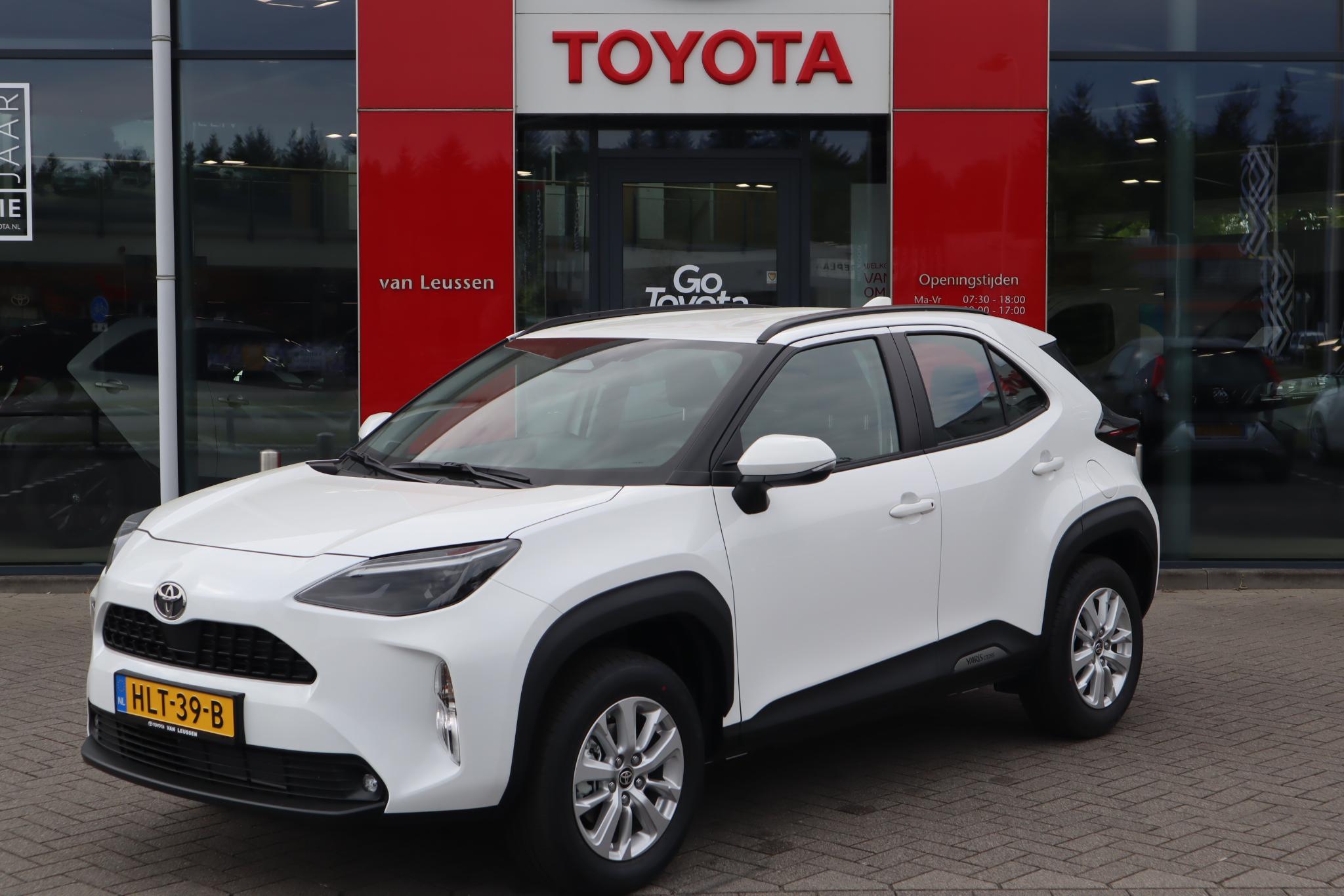 Toyota Yaris Cross 1.5 HYBRID 115 APPLE/ANDROID AD-CRUISE CAMERA 16"LM-VELGEN