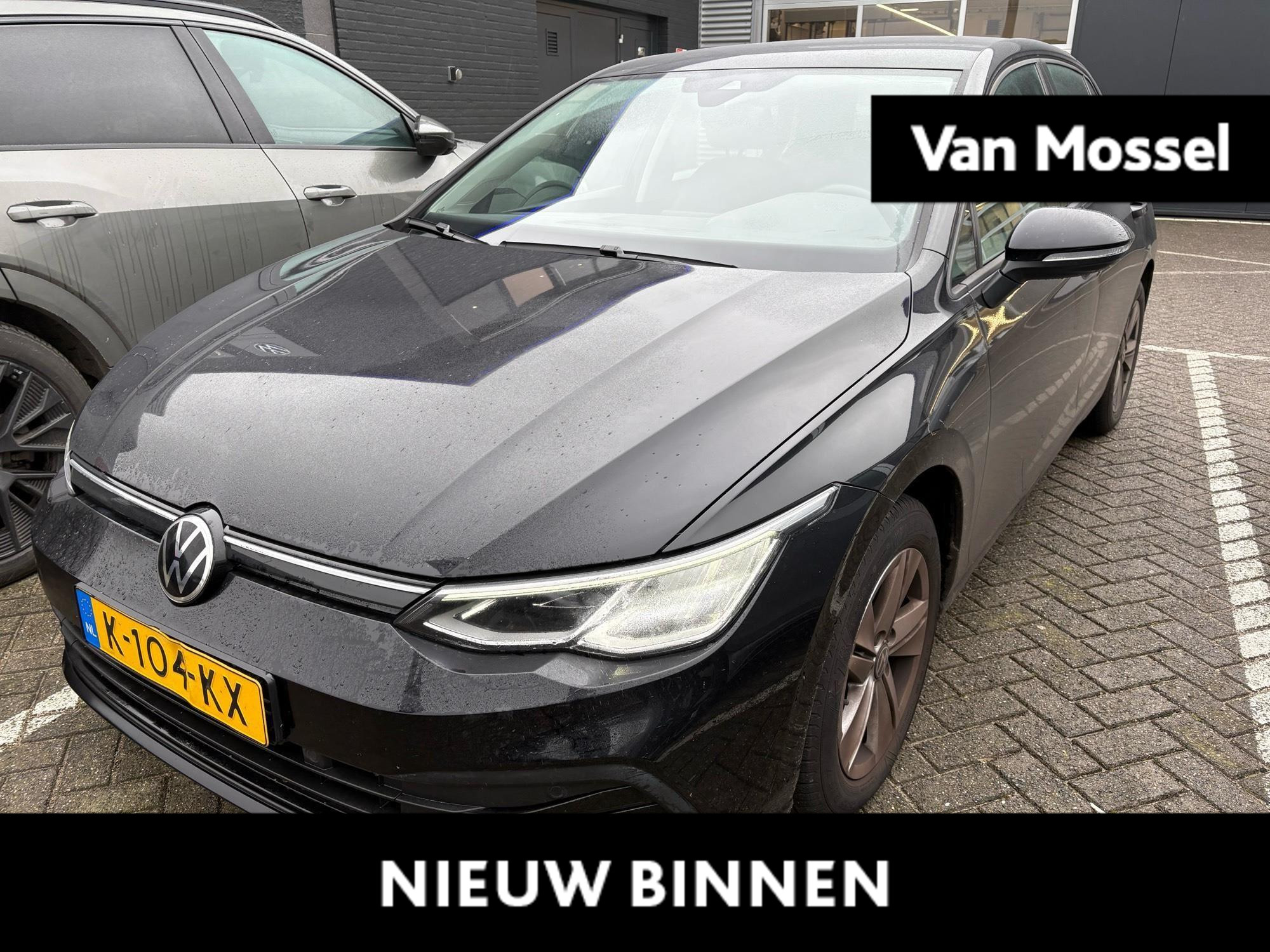 Volkswagen Golf 1.0 TSI Life | Wordt verwacht | Navigatie | Apple carplay | Adaptieve cruise control | Climate control | Parkeersensoren | Achteruitrij camera | Automatische verlichting | LMV 16"inch |