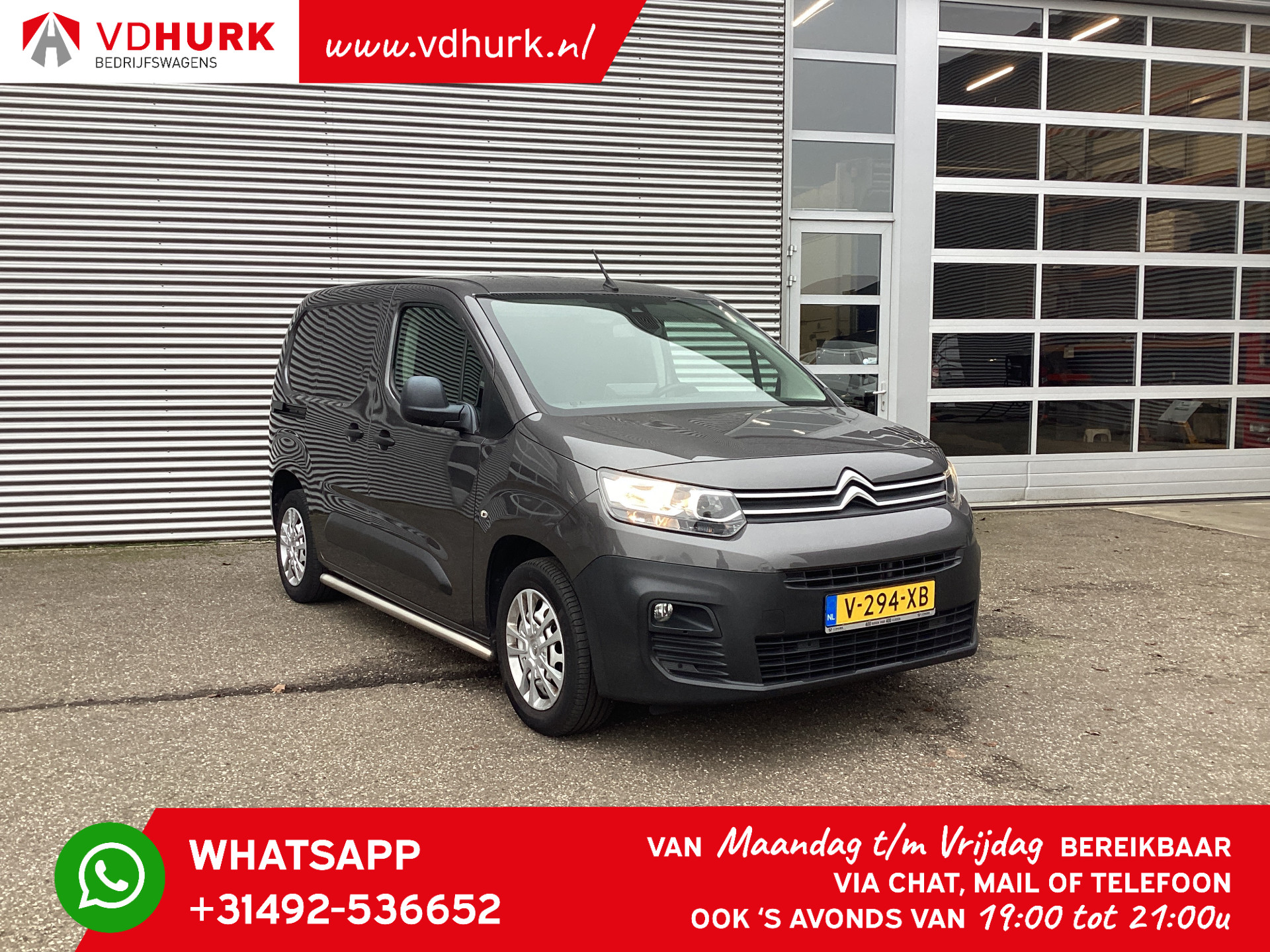 Citroën Berlingo 130 pk Aut. 2x Schuifdeur/ Climate/ CarPlay/ 3pers./ Cruise/ PDC/ Camera/ Navi/ Sidebars