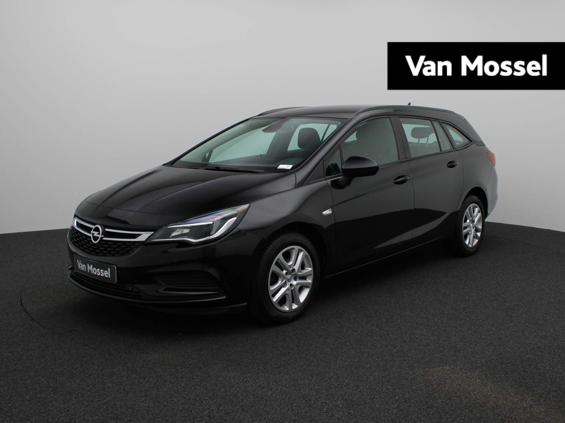 Opel Astra Sports Tourer 1.0 Online Edition | Navigatie | Apple Carplay / Android Auto | Parkeersensoren voor + achter | Airco | Cruise Control | DAB |