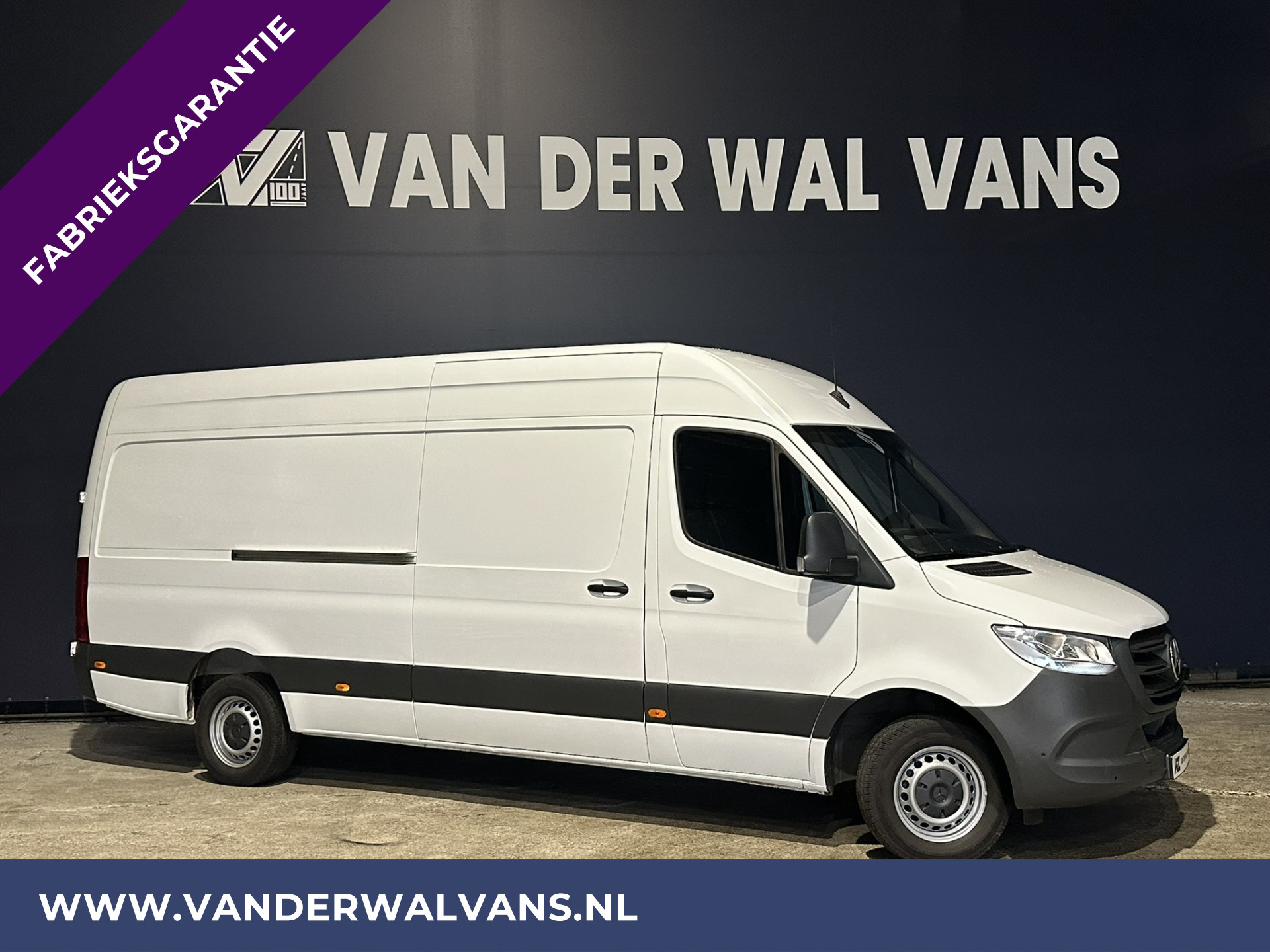 Mercedes-Benz Sprinter 317 CDI 170pk L3H2 Fabrieksgarantie Euro6 Airco | Camera | Apple Carplay | Cruisecontrol Android Auto, Chauffeursstoel, Parkeersensoren, Bijrijdersbank, Stoelverwarming, MBUX