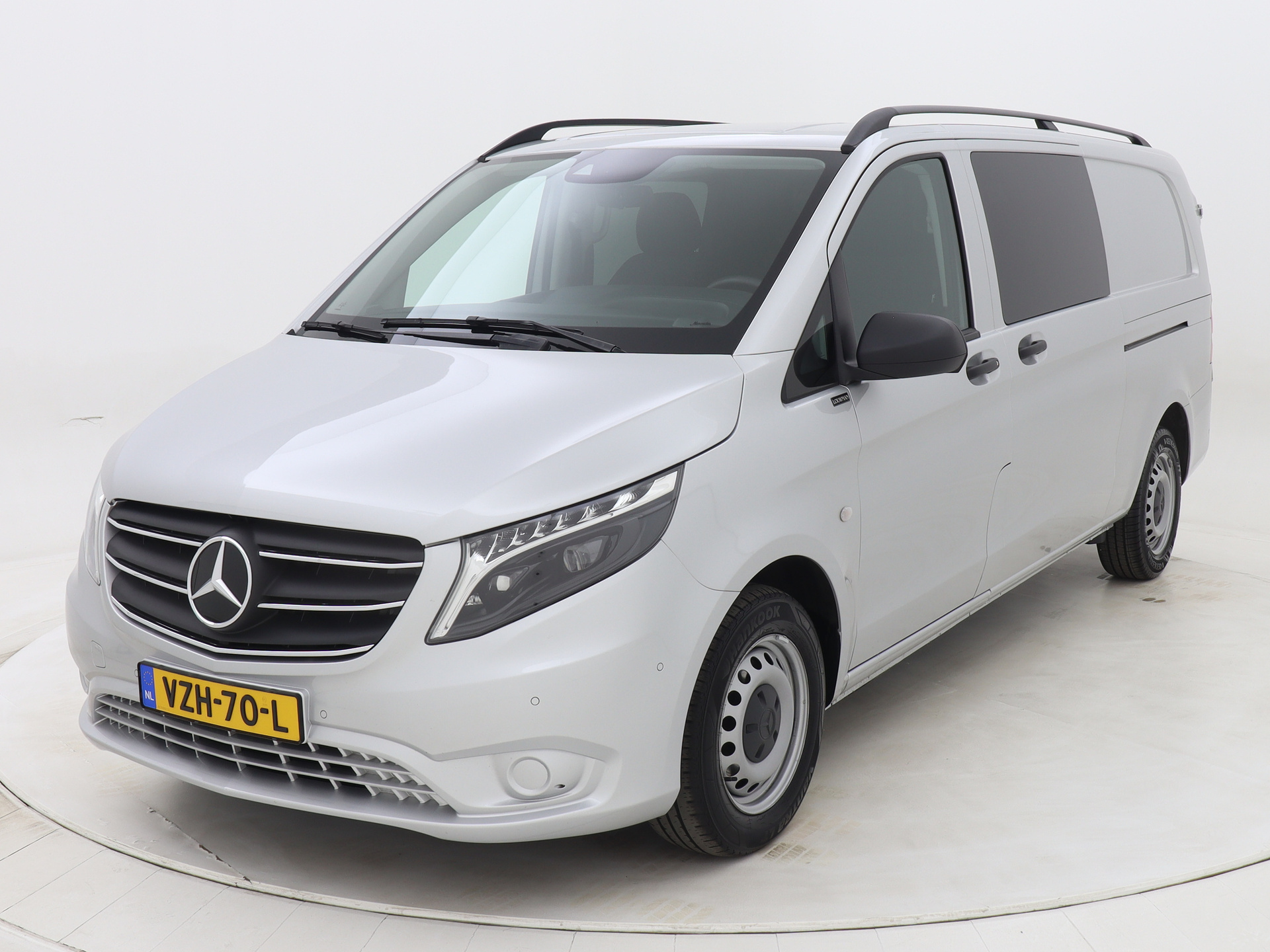 Mercedes-Benz Vito 114 CDI Extra Lang Dubbele Cabine XL LED Trekhaak Apple Carplay/Android Auto Achteruitrijcamera Cruise Control