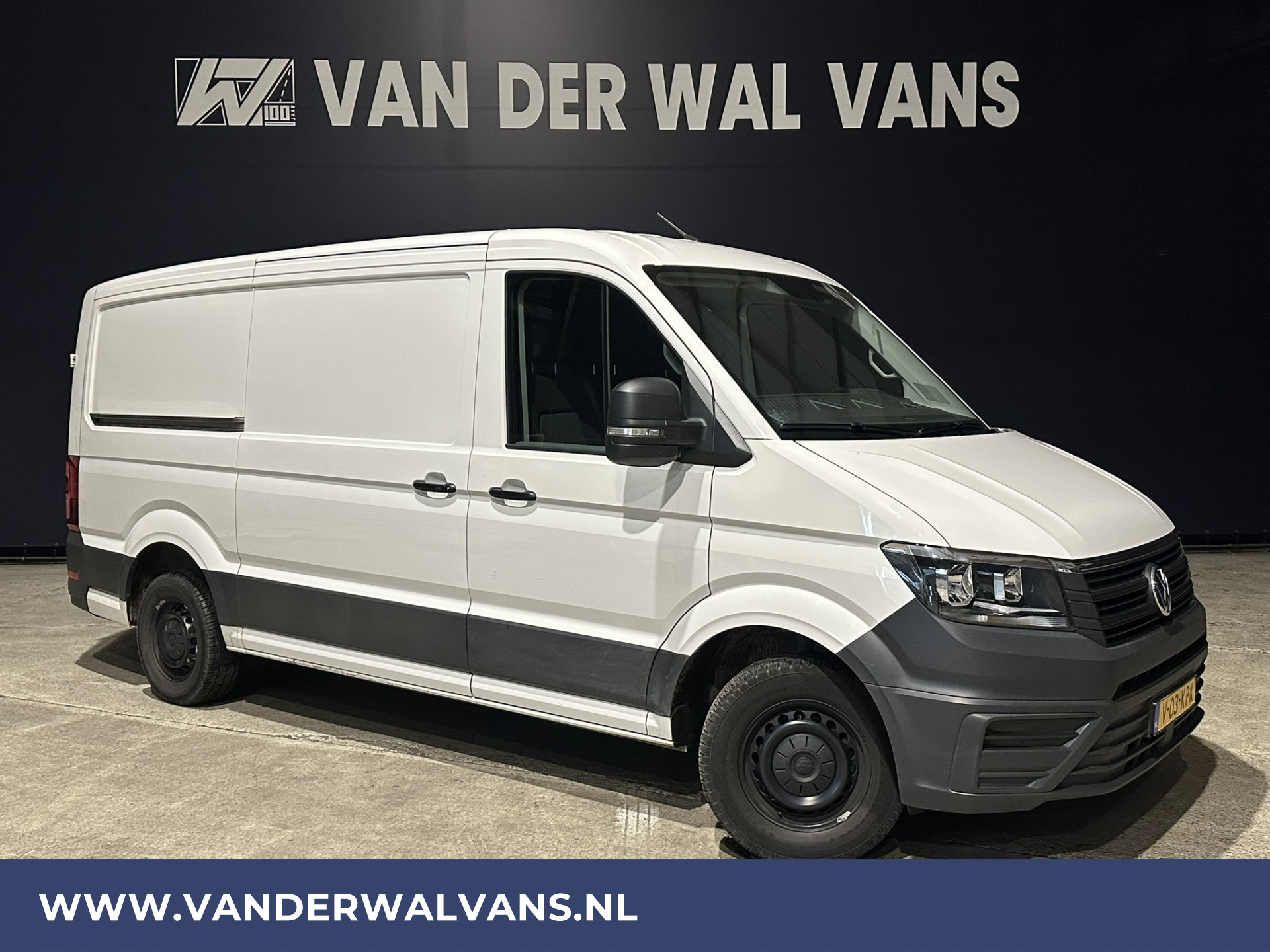 Volkswagen Crafter 2.0 TDI **BPM VRIJ voor de Ondernemer** L3H2 L2H1 Euro6 Airco | Camera | Apple Carplay | Android Auto | Trekhaak Bijrijdersbank