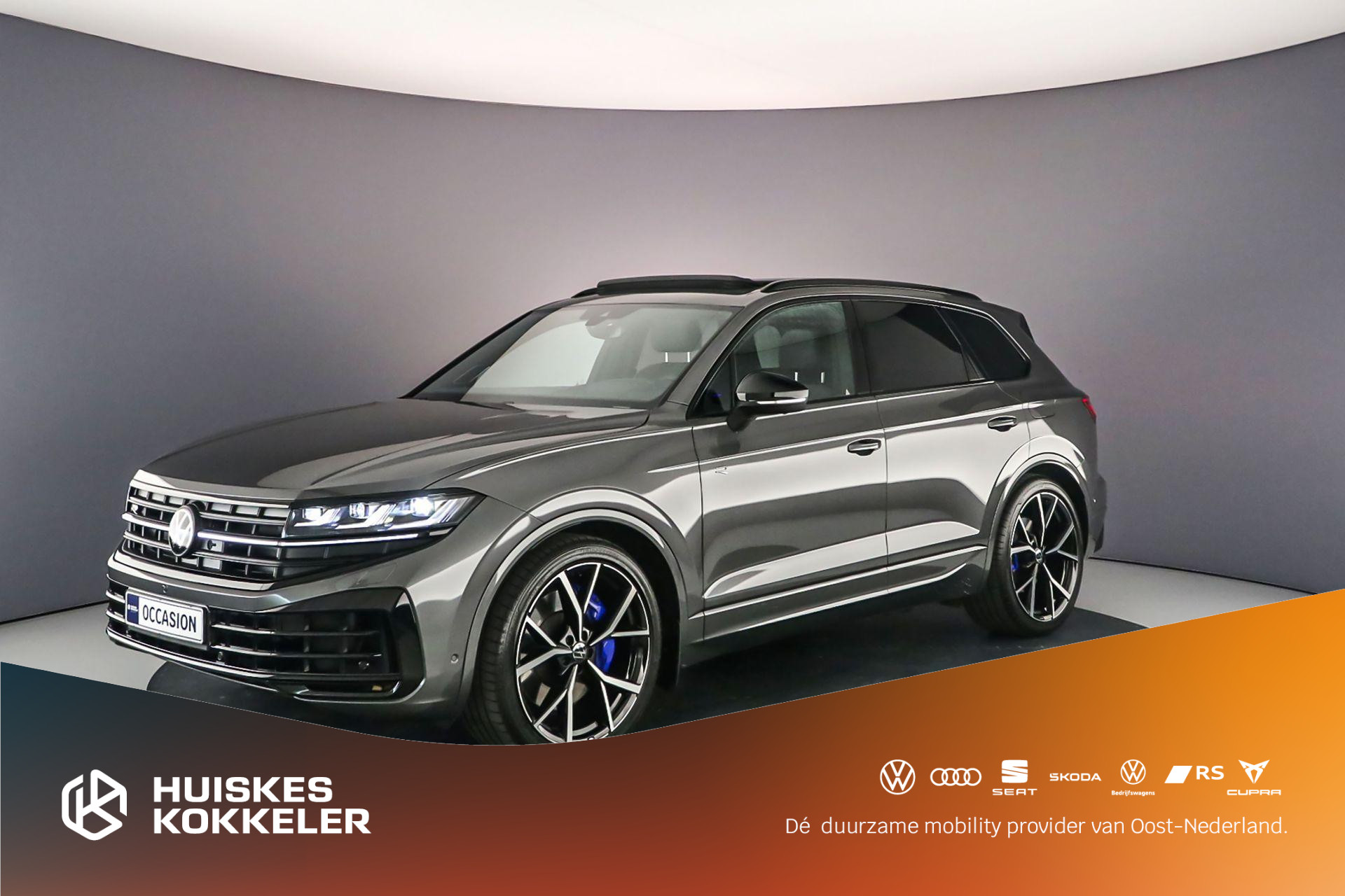 Volkswagen Touareg R 3.0 TSI eHybrid 462pk Tiptronic Trekhaak, Panoramadak, Lederen bekleding, Luchtvering, Head up display, LED matrix verlichting, 360 camera, Adaptive cruise control